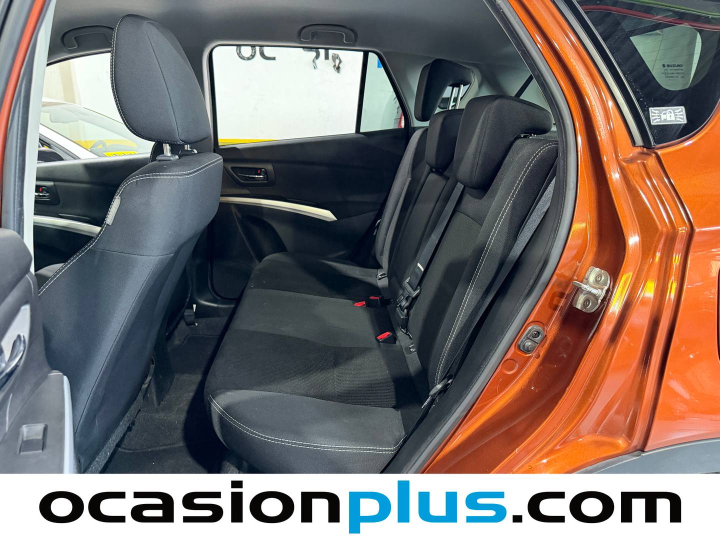 Foto asientos traseros Suzuki SX4 S-Cross Suzuki SX4 S-Cross 1.0 DITC GLX (111 CV)