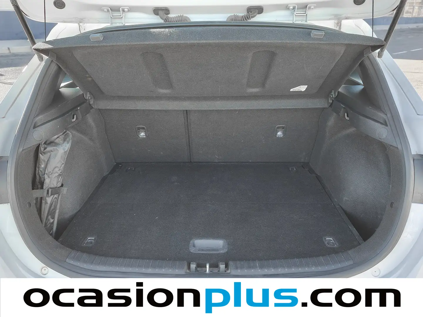 Foto KIA Ceed Kia Ceed 1.0 T-GDI Drive (100 CV)