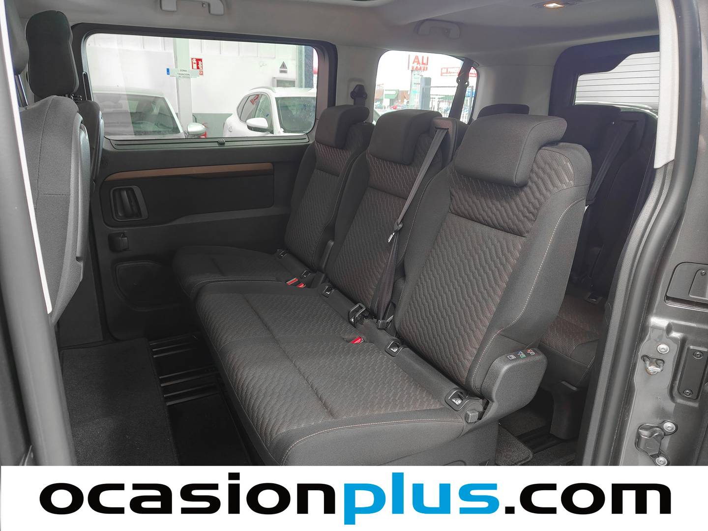 Foto asientos traseros Toyota Proace Verso Toyota Proace Verso 2.0D Family Advance Plus L1 Auto (177 CV) 8 Plazas