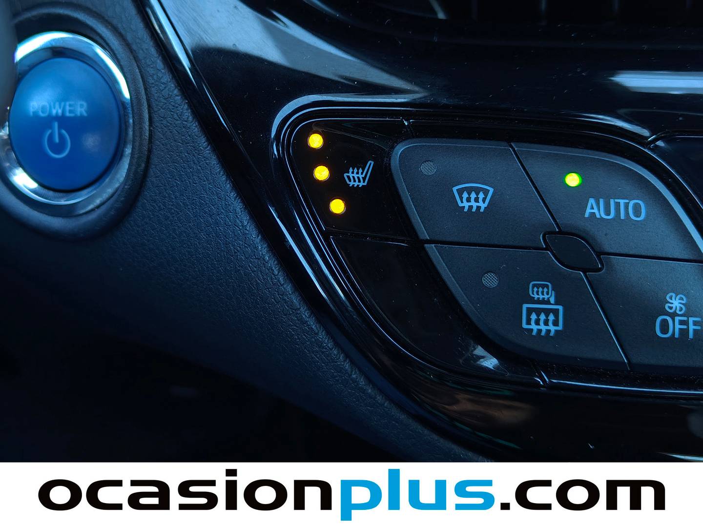 Equipamiento del Toyota C-HR Toyota C-HR 180H Advance (184 CV)