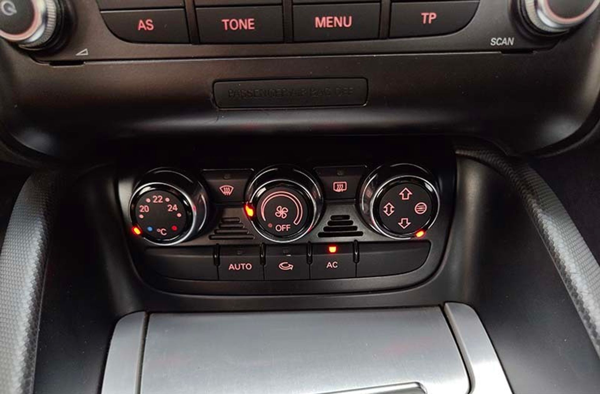 Audi TT Coupe 1.8 TFSI Pack S-Line - foto 30