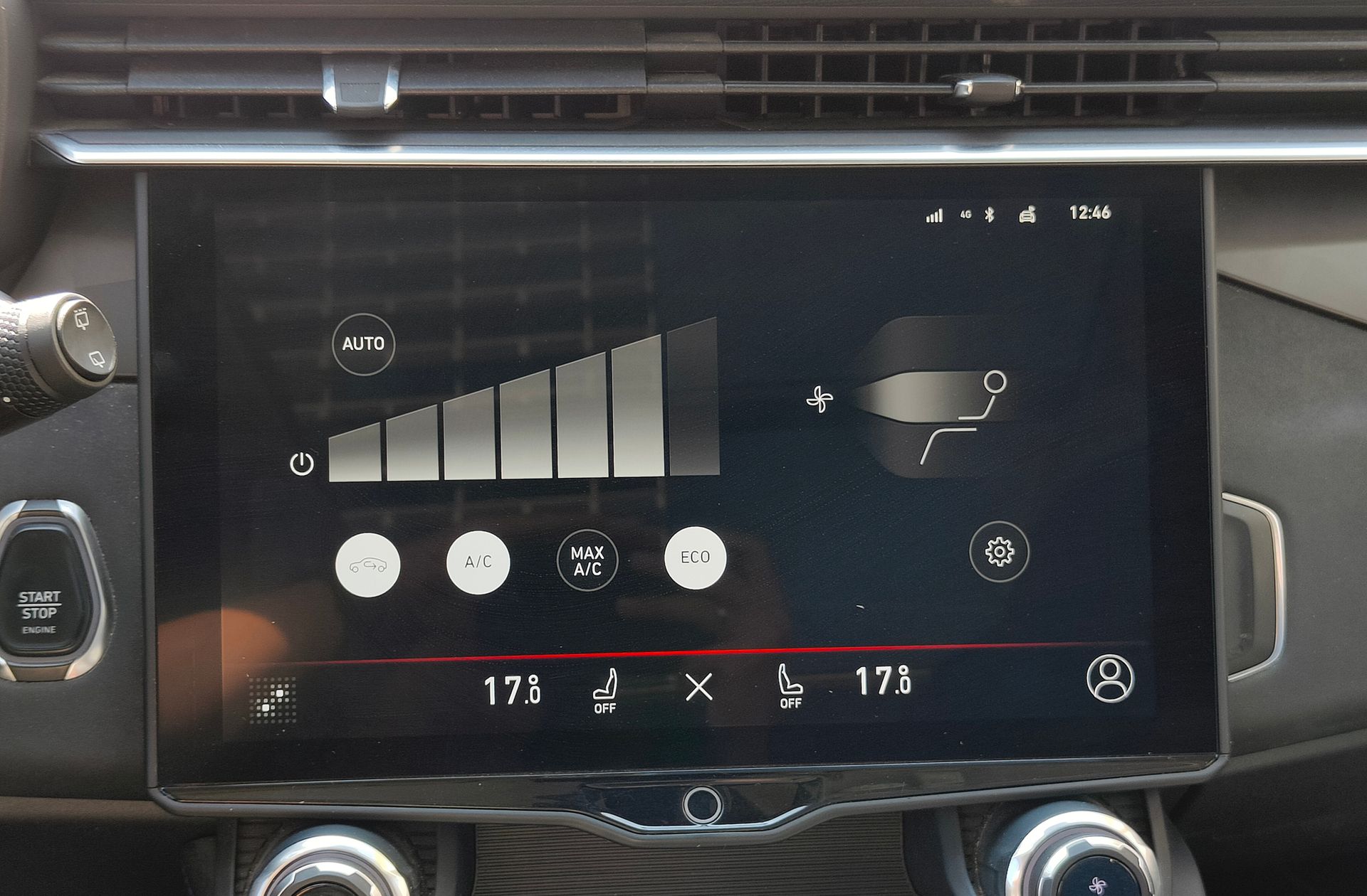 Lynk & Co 01 1.5 PHEV - foto 37