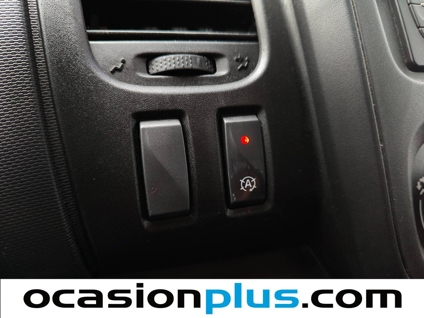 Equipamiento del Fiat Talento Fiat Talento 2.0 MultiJet Base Corto (120 CV)