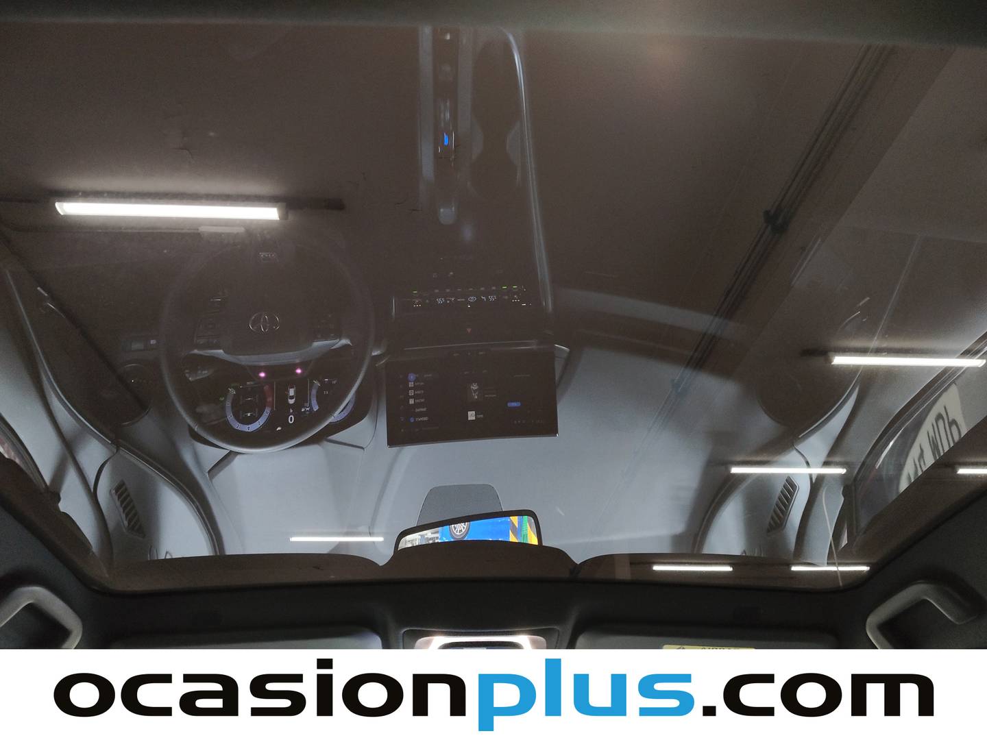 Extras del Toyota C-HR Toyota C-HR 200H Premiere Edition GR Sport AWD-i (196 CV)