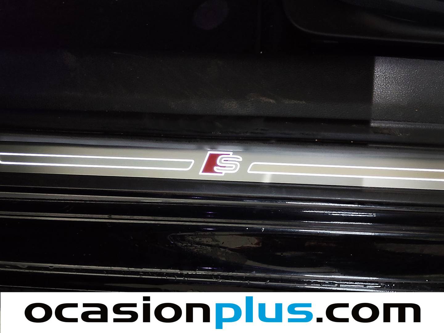 Extras y acabados del Audi A4 Audi A4 Avant S line edition 3.0 TDI quattro (272 CV) tiptronic