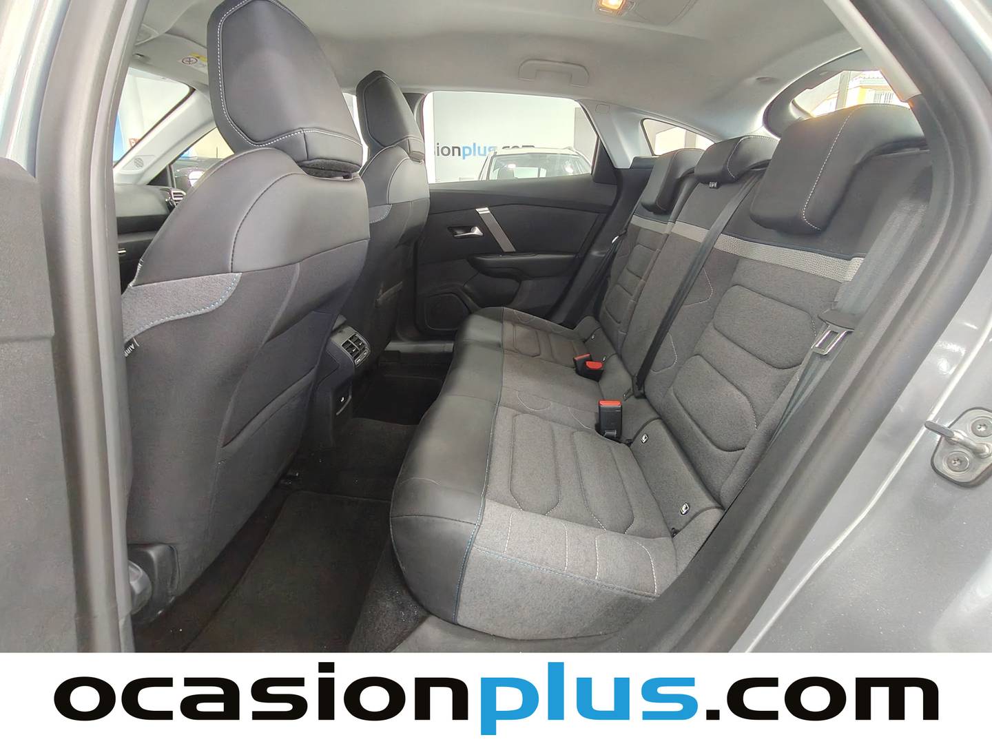 Foto asientos traseros Citroën C4 Citroen C4 PureTech 130 S&S 6v Plus (131 CV)