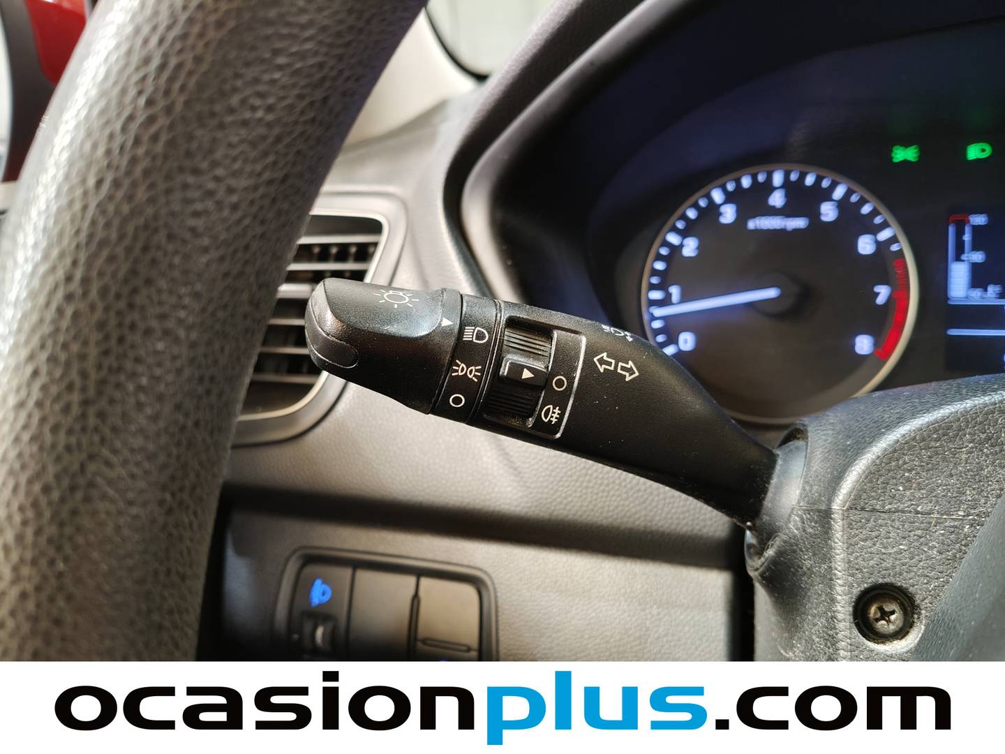 Equipamiento del Hyundai i20 Hyundai i20 1.2 MPI Essence (84 CV)