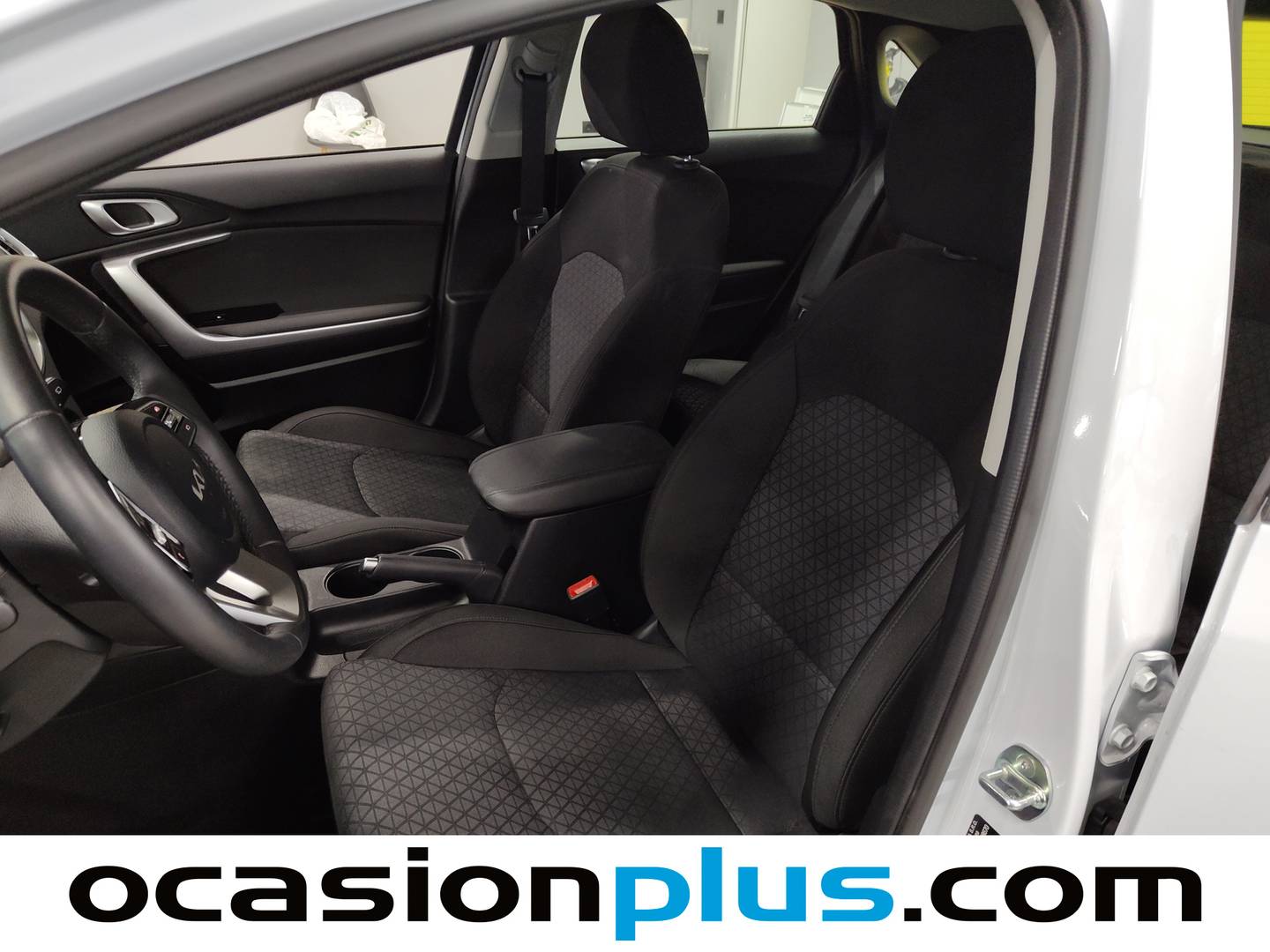 Foto asientos delanteros KIA Ceed KIA Ceed 1.0 T-GDi Concept (100 CV)