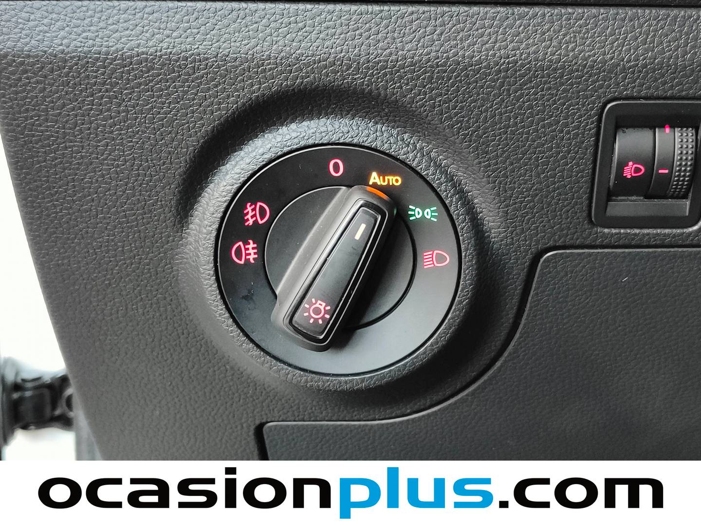 Foto Seat Arona SEAT Arona 1.6 TDI Eco Reference Plus (95 CV)