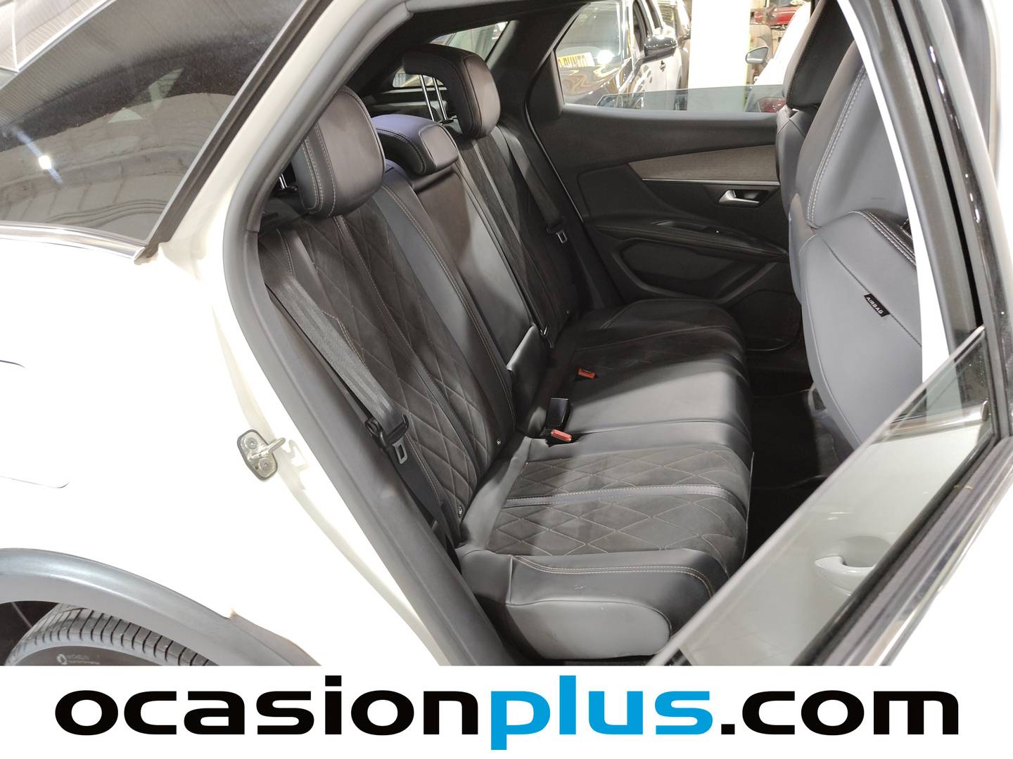 Foto Peugeot 3008 Peugeot 3008 BlueHDi 180 S&S GT EAT6  (180 CV)