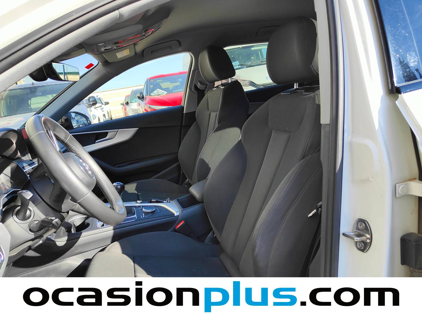 Foto Audi A4 Audi A4 Avant Black Line edition 1.4 TFSI (150 CV)