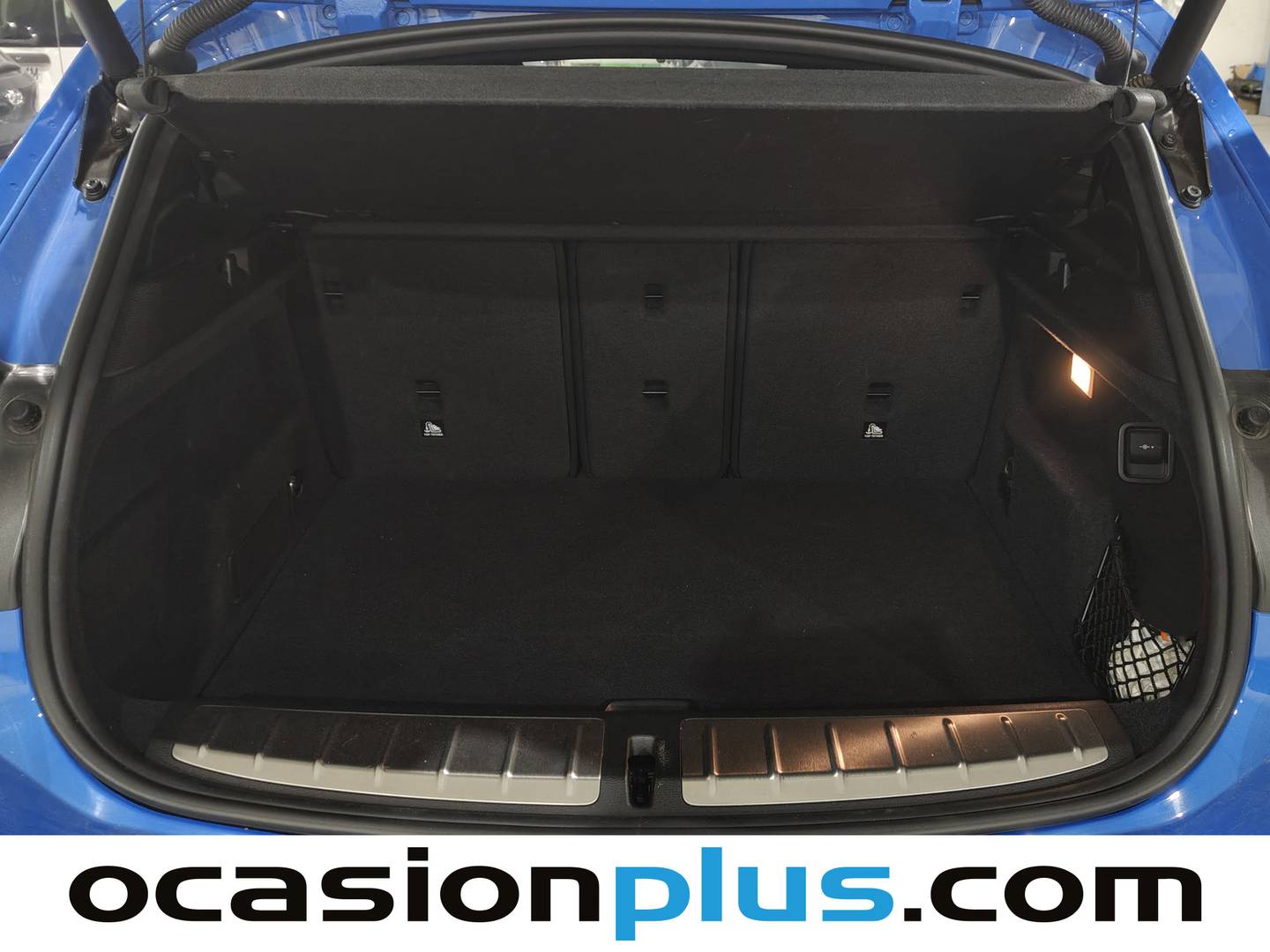 Fotos maletero BMW X2 BMW X2 sDrive18d (150 CV)