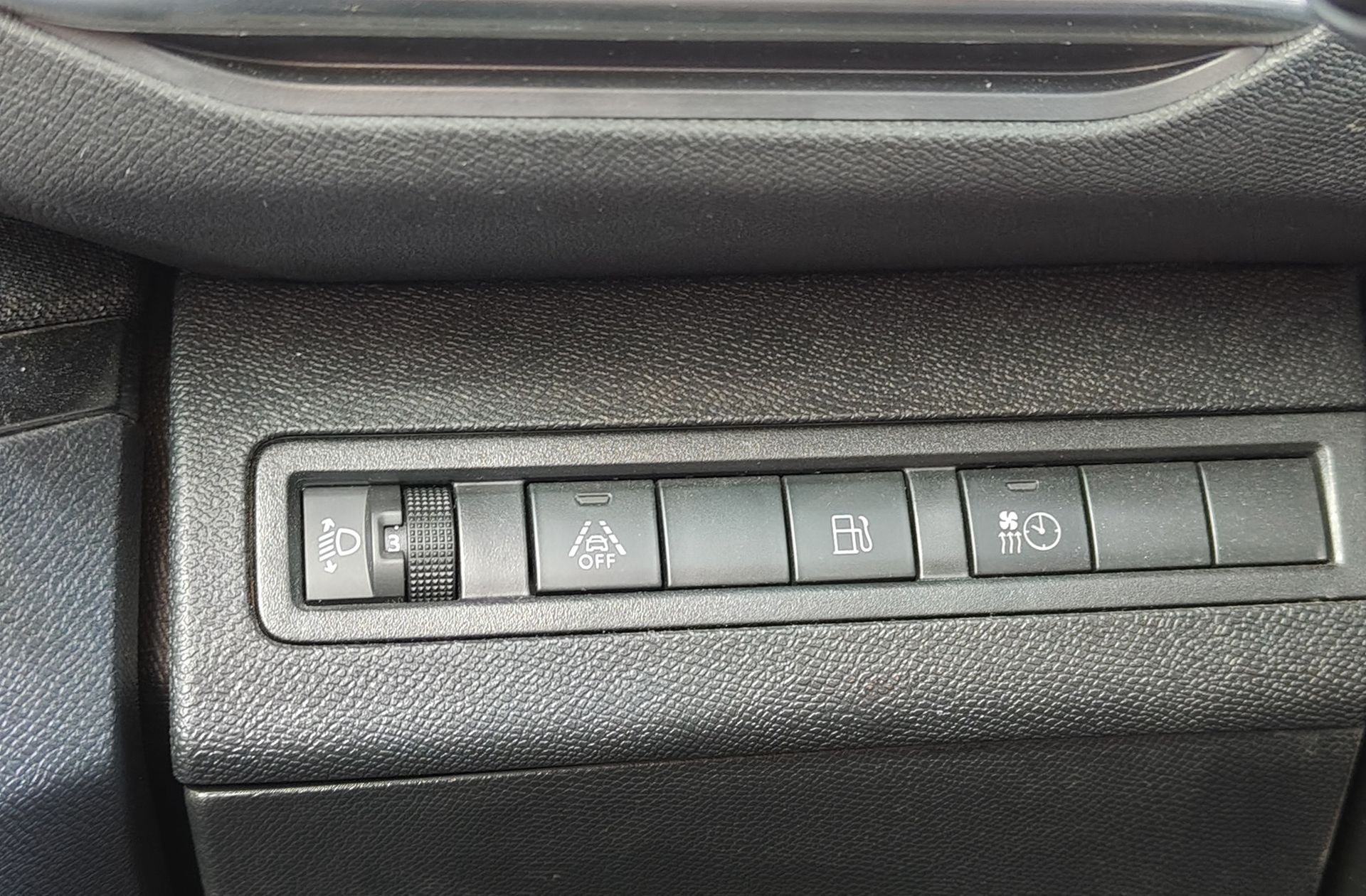 Peugeot 3008 300 Allure Pack e-EAT8 - foto 11