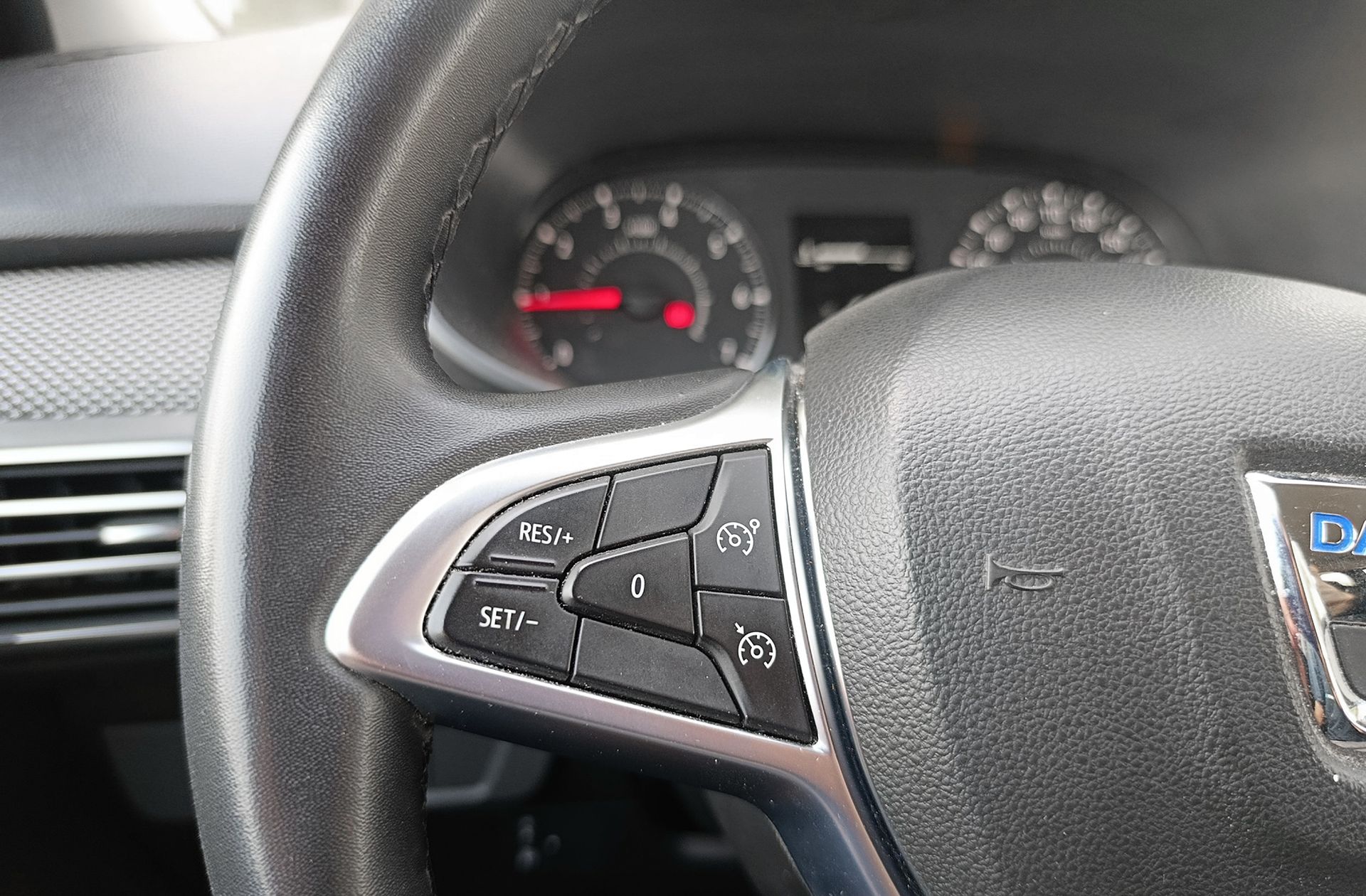 Dacia Jogger Serie Limitada Extreme ECO-G - foto 27