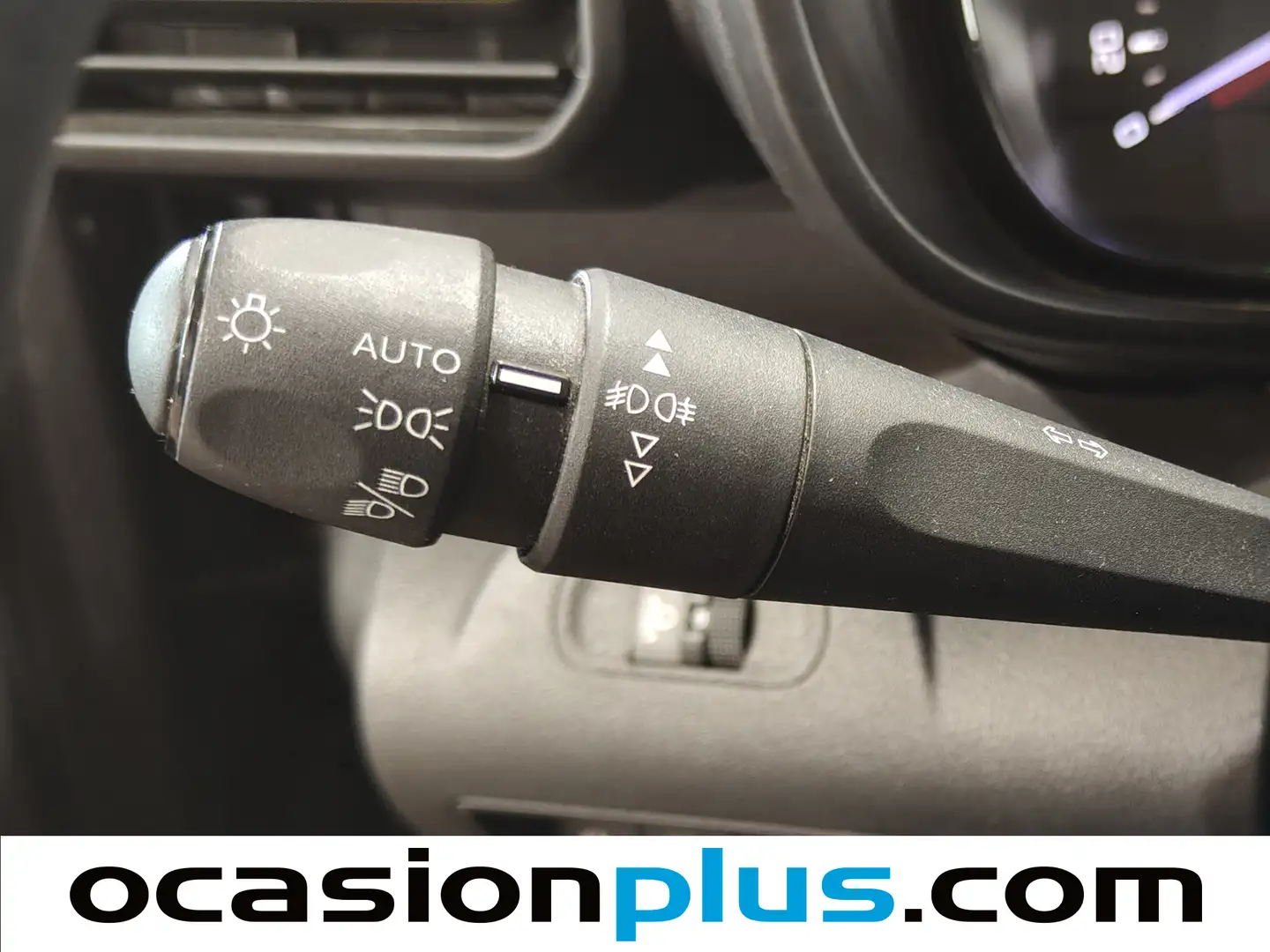 Foto Citroën Berlingo Citroen Berlingo Combi BlueHDi 100 Talla M Feel (102 CV)