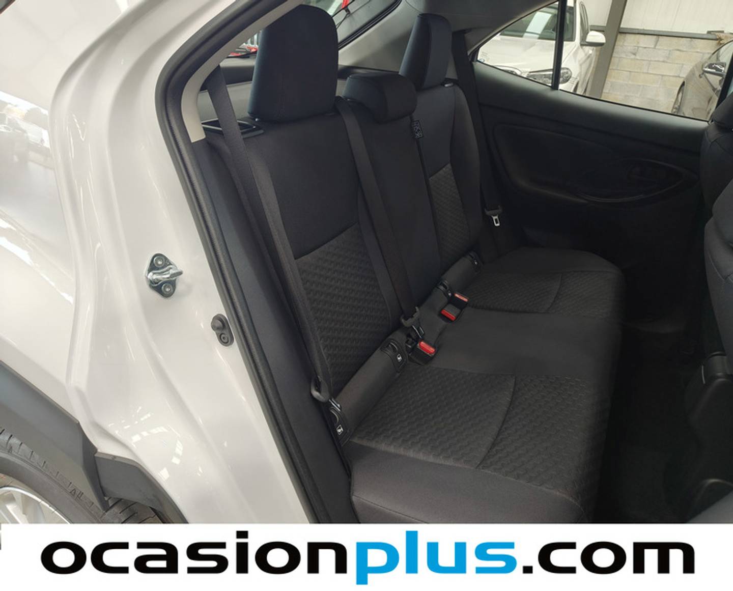 Foto Toyota Yaris Cross Toyota Yaris Cross 120H Business Plus (116 CV)