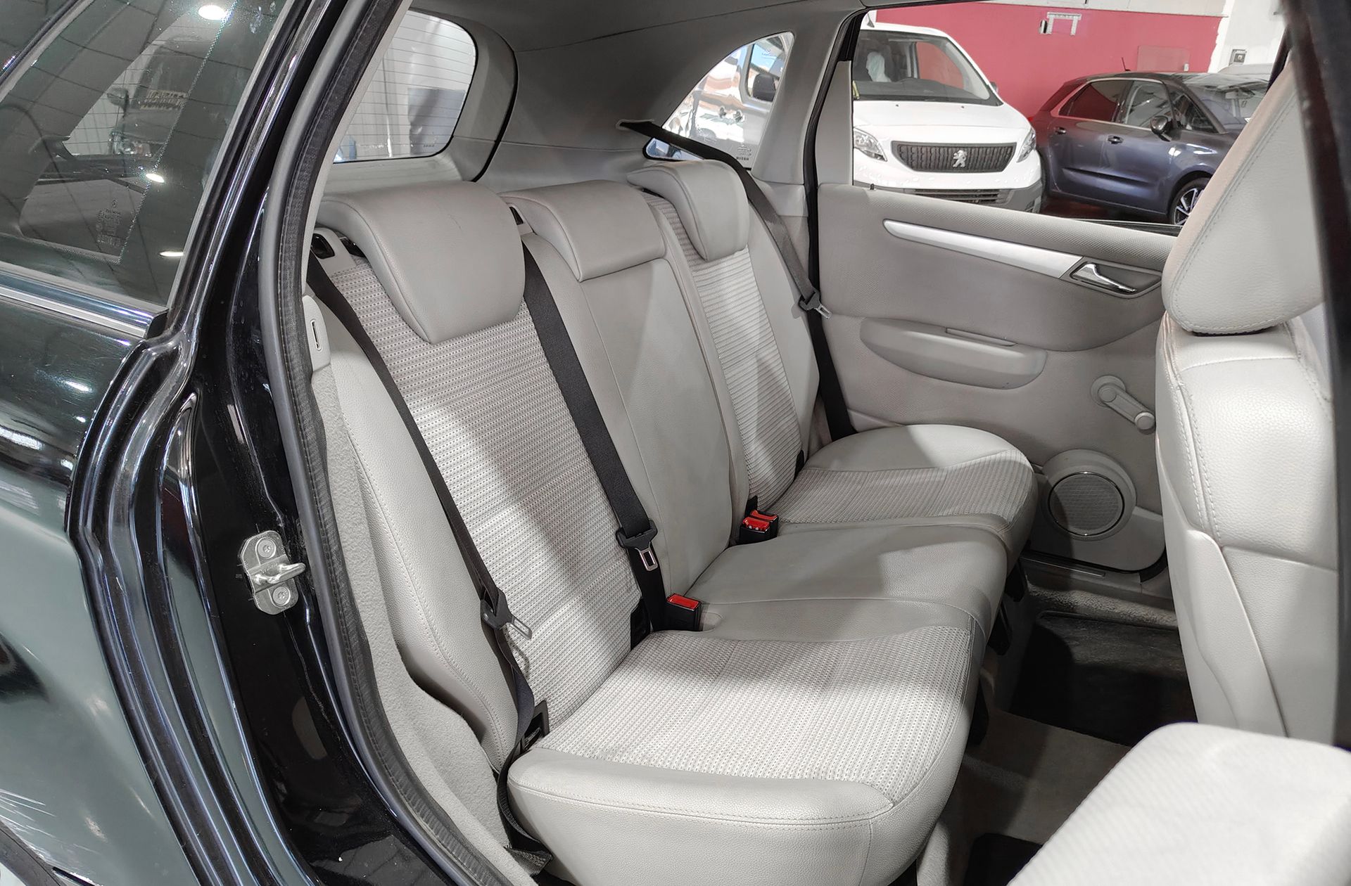 Mercedes-Benz Clase B B 200 - foto 13