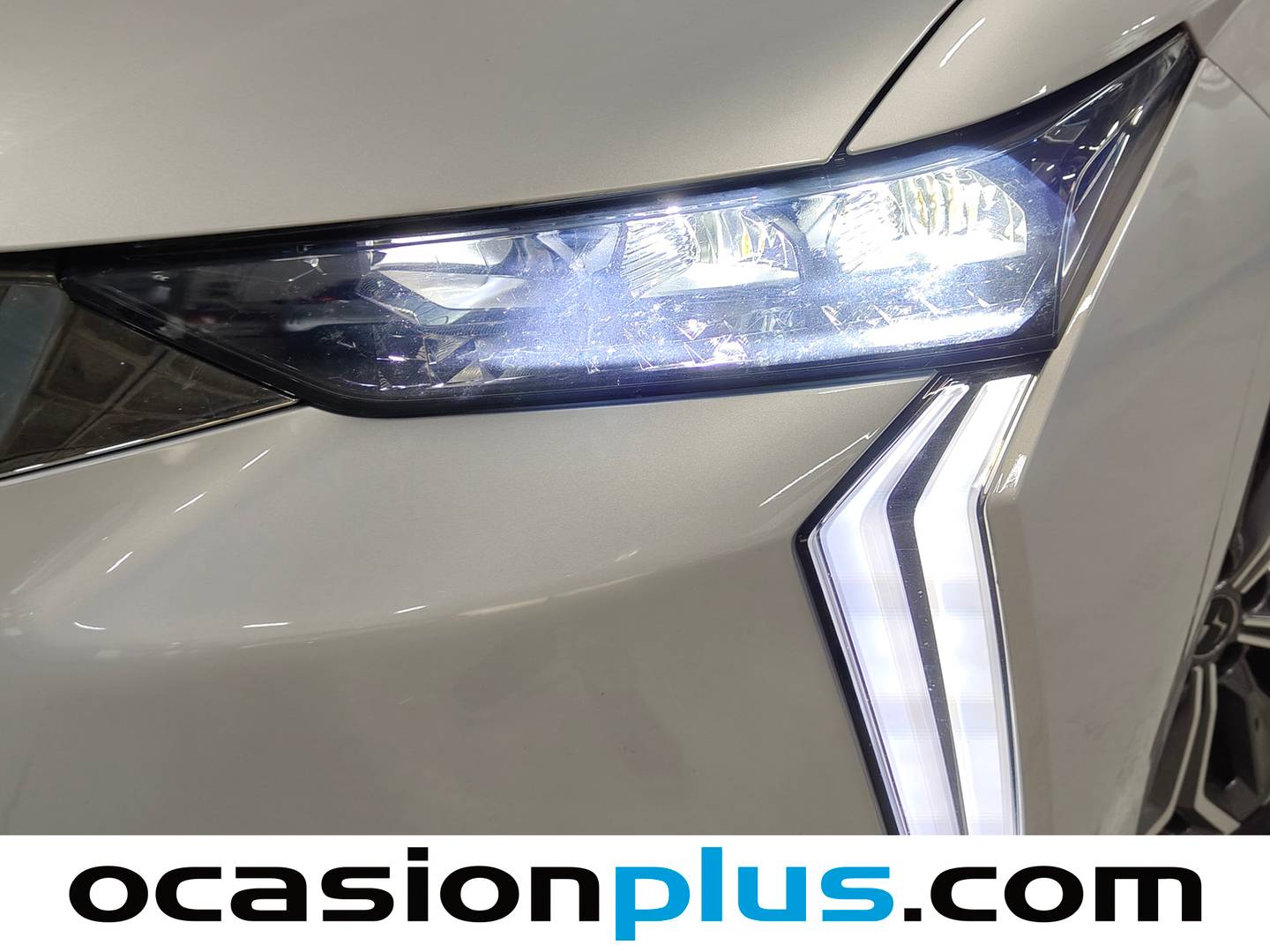 Foto DS DS 4 DS DS4 E-TENSE Trocadero (225 CV)