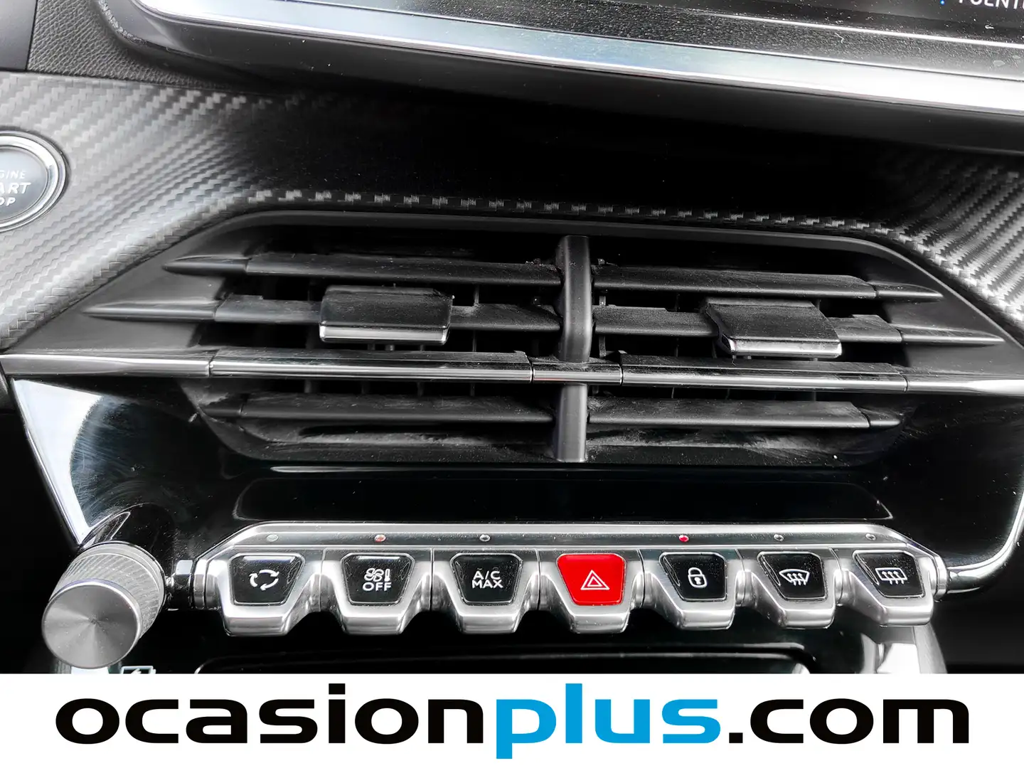 Foto Peugeot 2008 Peugeot 2008 BlueHDi 110 Allure (110 CV)