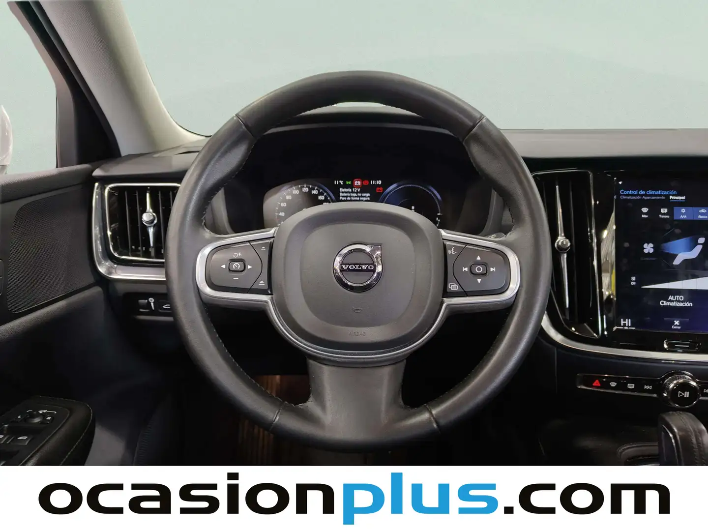 Foto Volvo V60 Volvo V60 T8 Business Plus AWD Auto (390 CV)