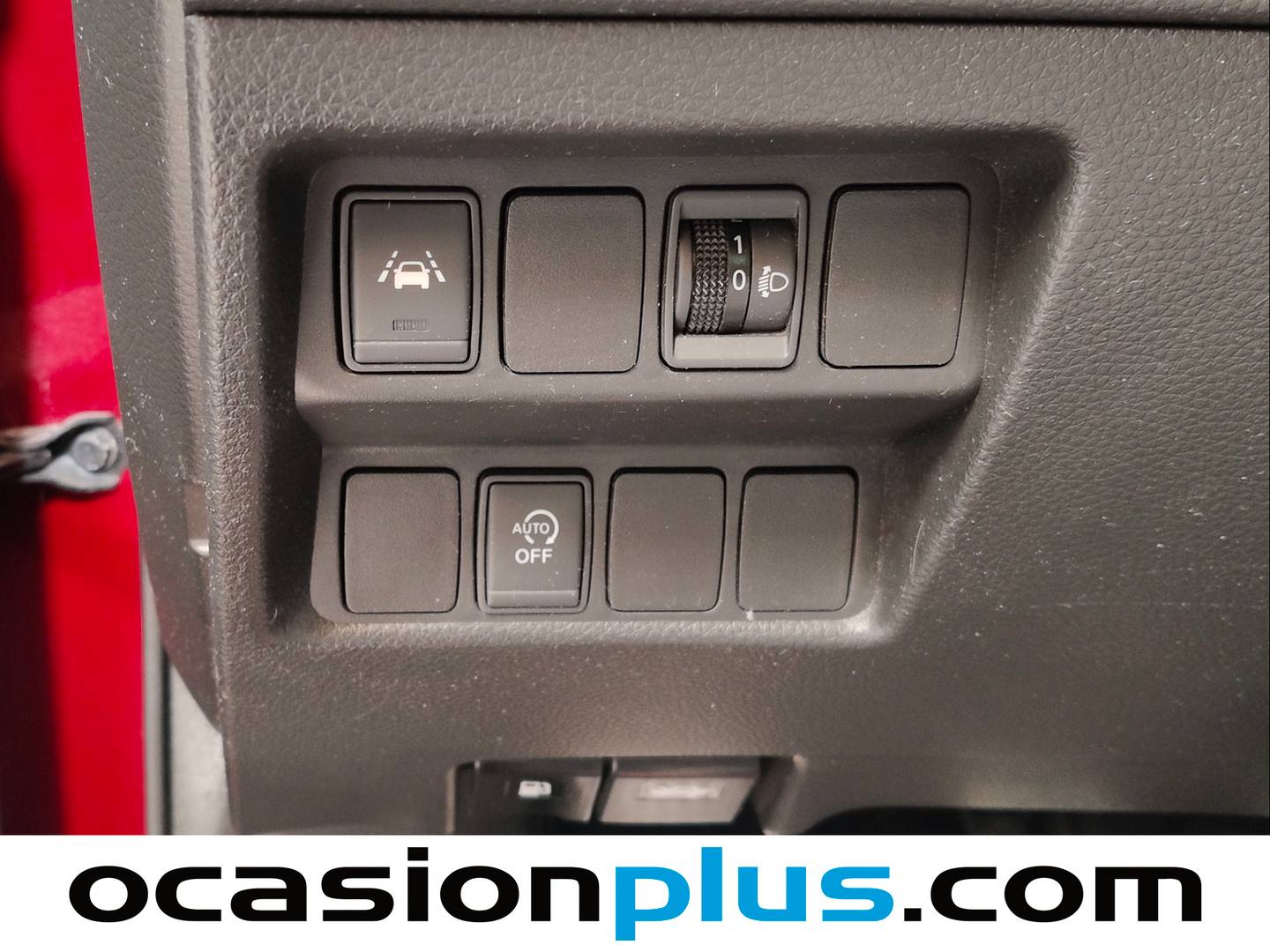 Acabados Nissan QASHQAI Nissan Qashqai DIG-T 115 N-Connecta 4x2 (115 CV)