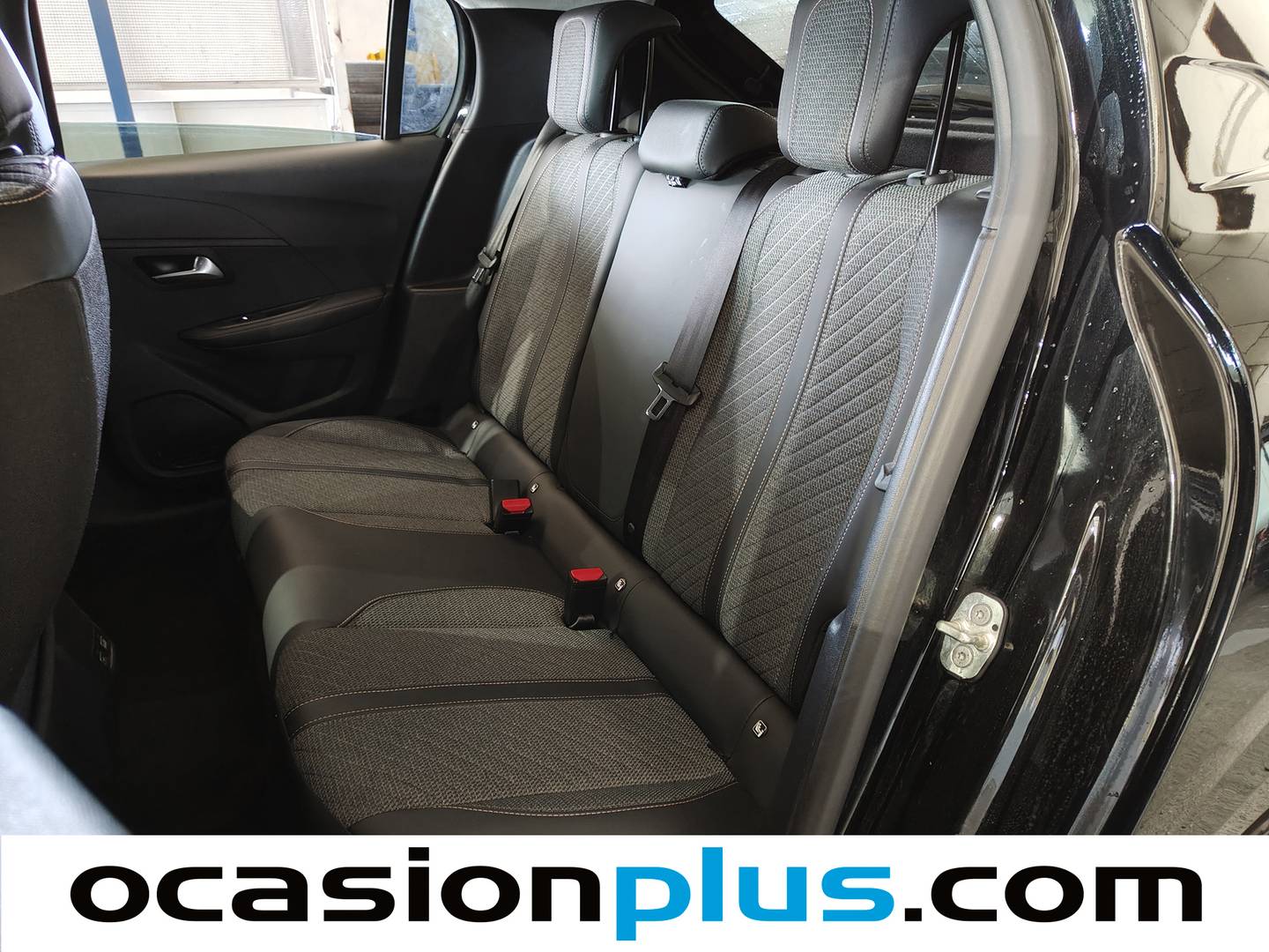 Foto Peugeot 208 Peugeot 208 PureTech 100 Allure (100 CV)