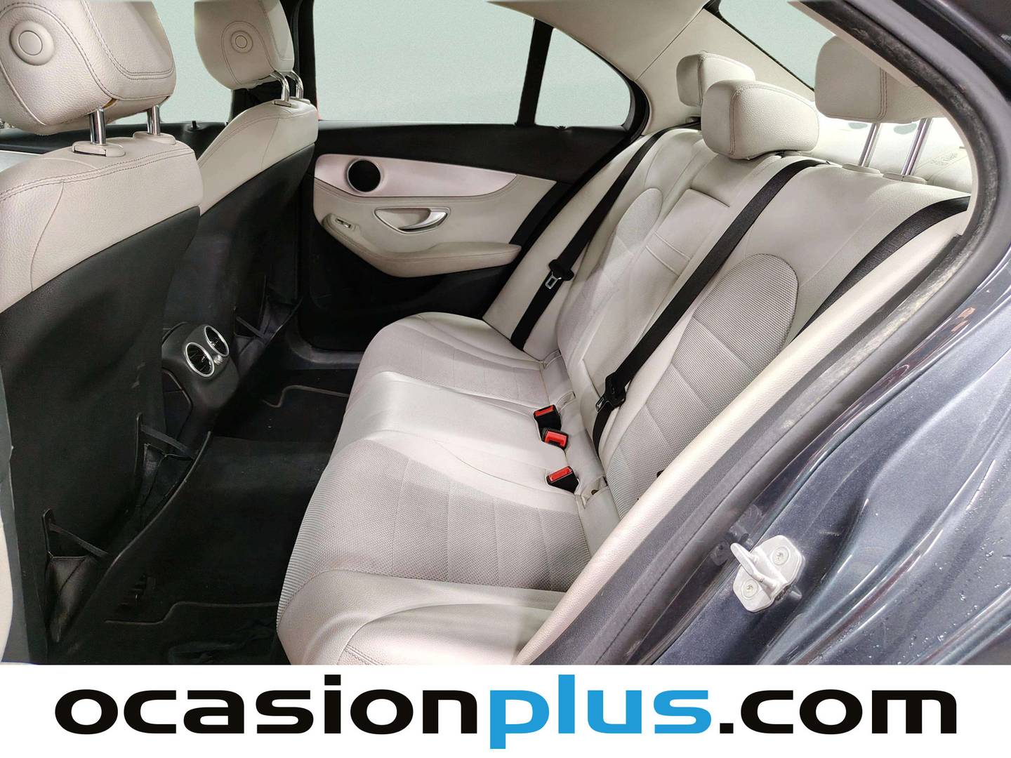 Foto asientos traseros Mercedes Clase C Mercedes Clase C 220 BlueTEC Avantgarde (170 CV)