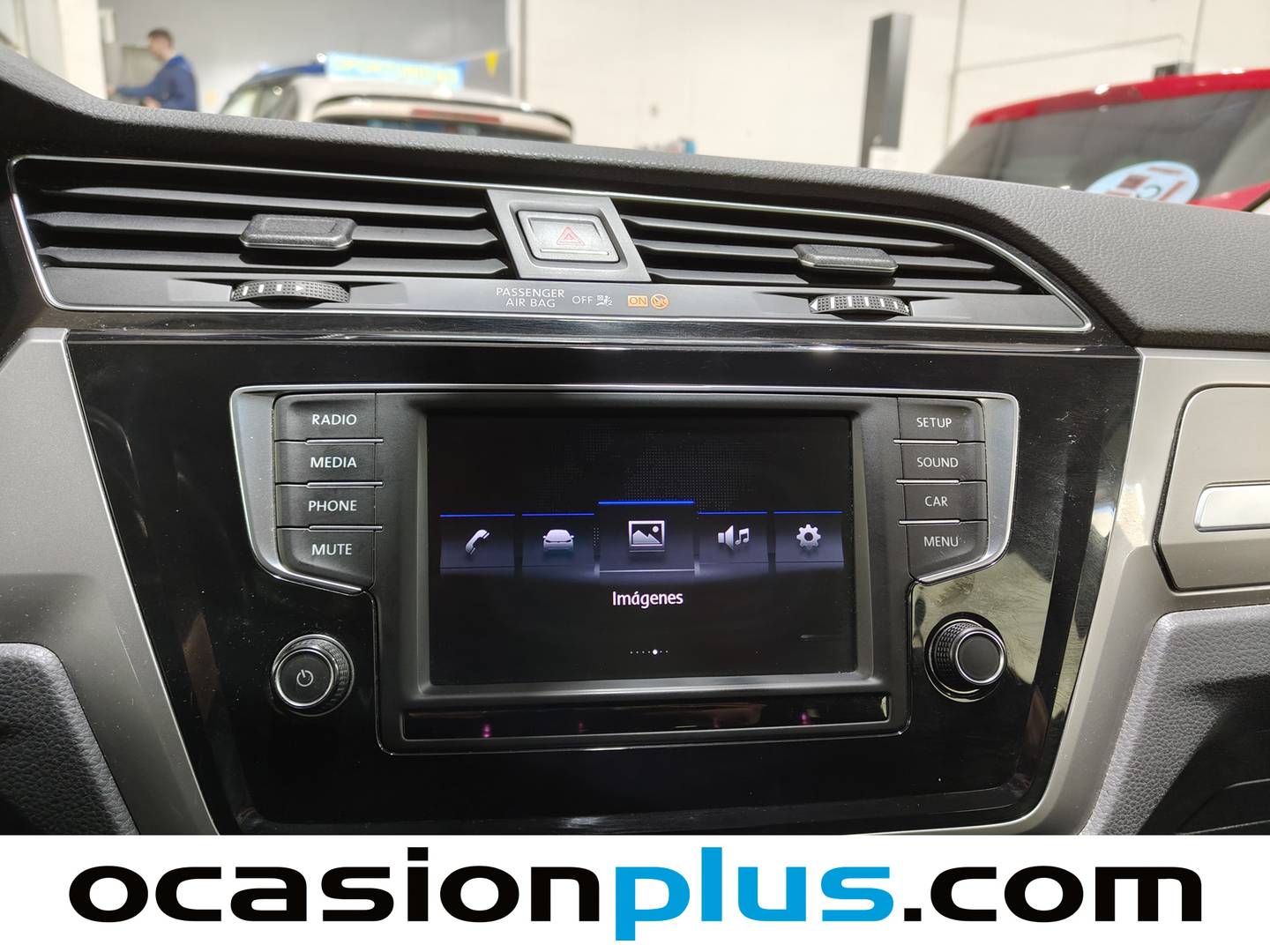 Foto Volkswagen Touran Volkswagen Touran Edition 1.6 TDI BMT (115 CV) 7 Plazas