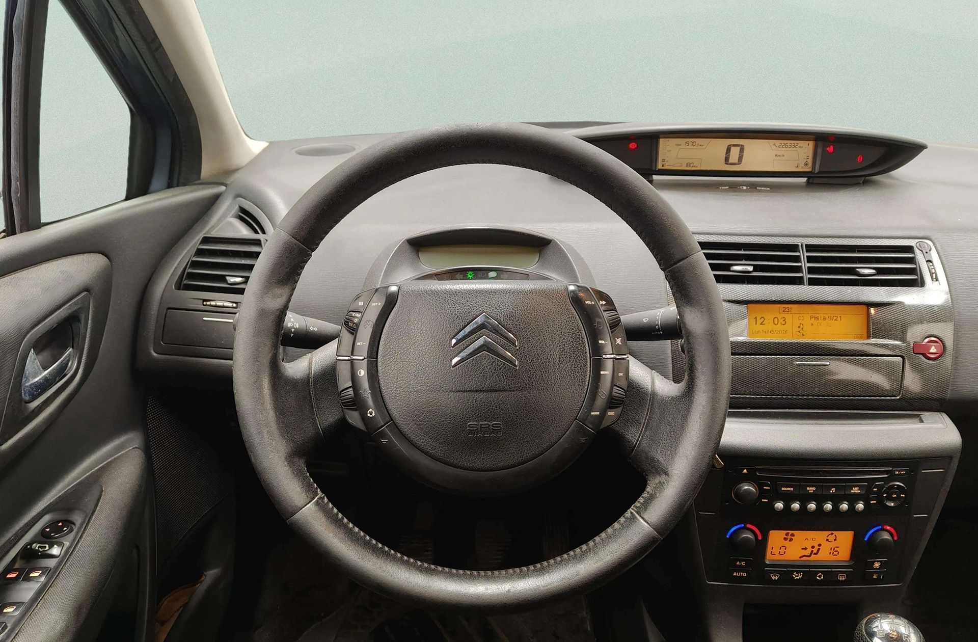 Citroën C4 1.6 HDi VTR Plus - foto 16