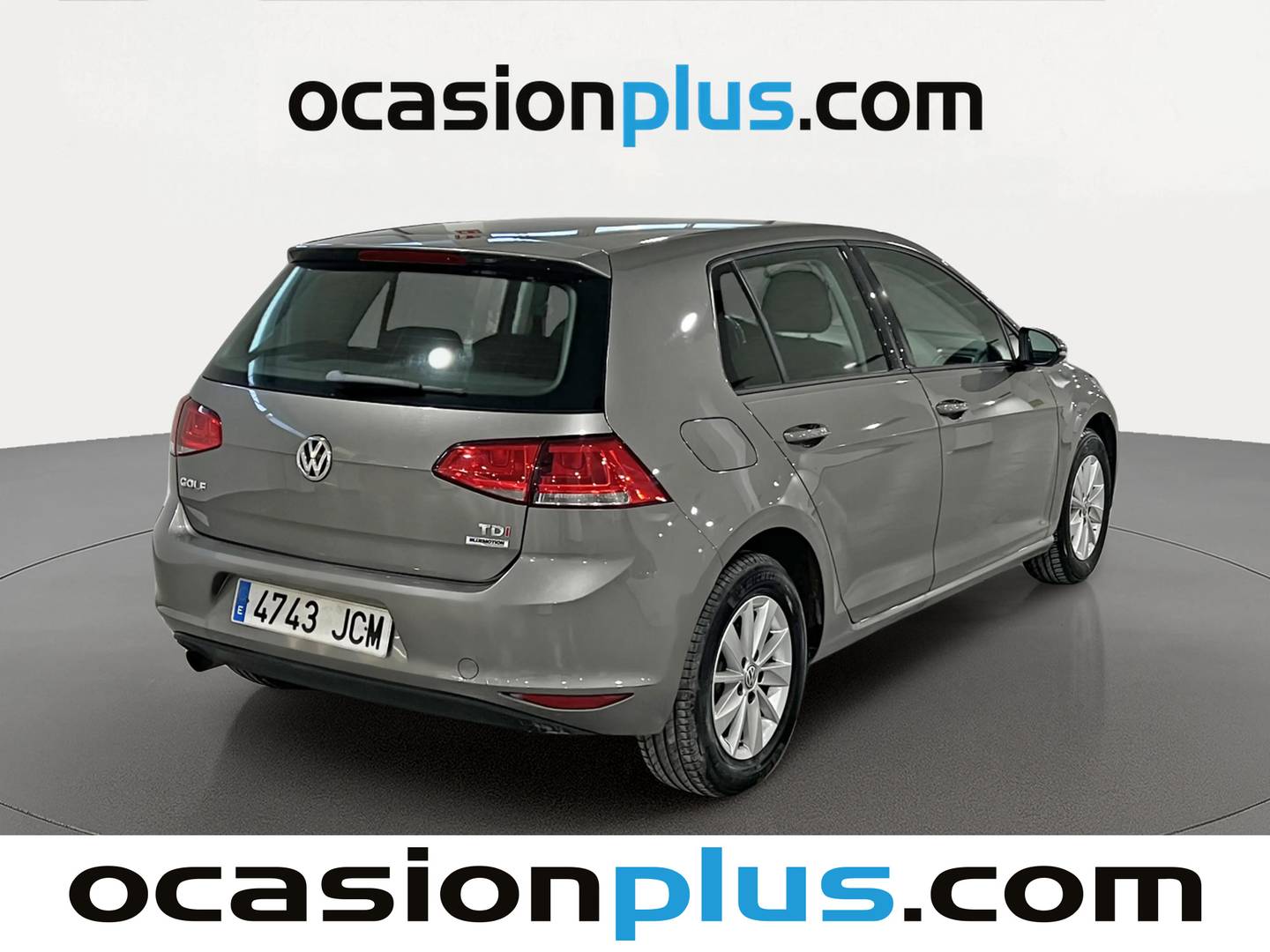 Foto trasera Volkswagen Golf Volkswagen Golf Business 1.6 TDI BMT (105 CV) derecha