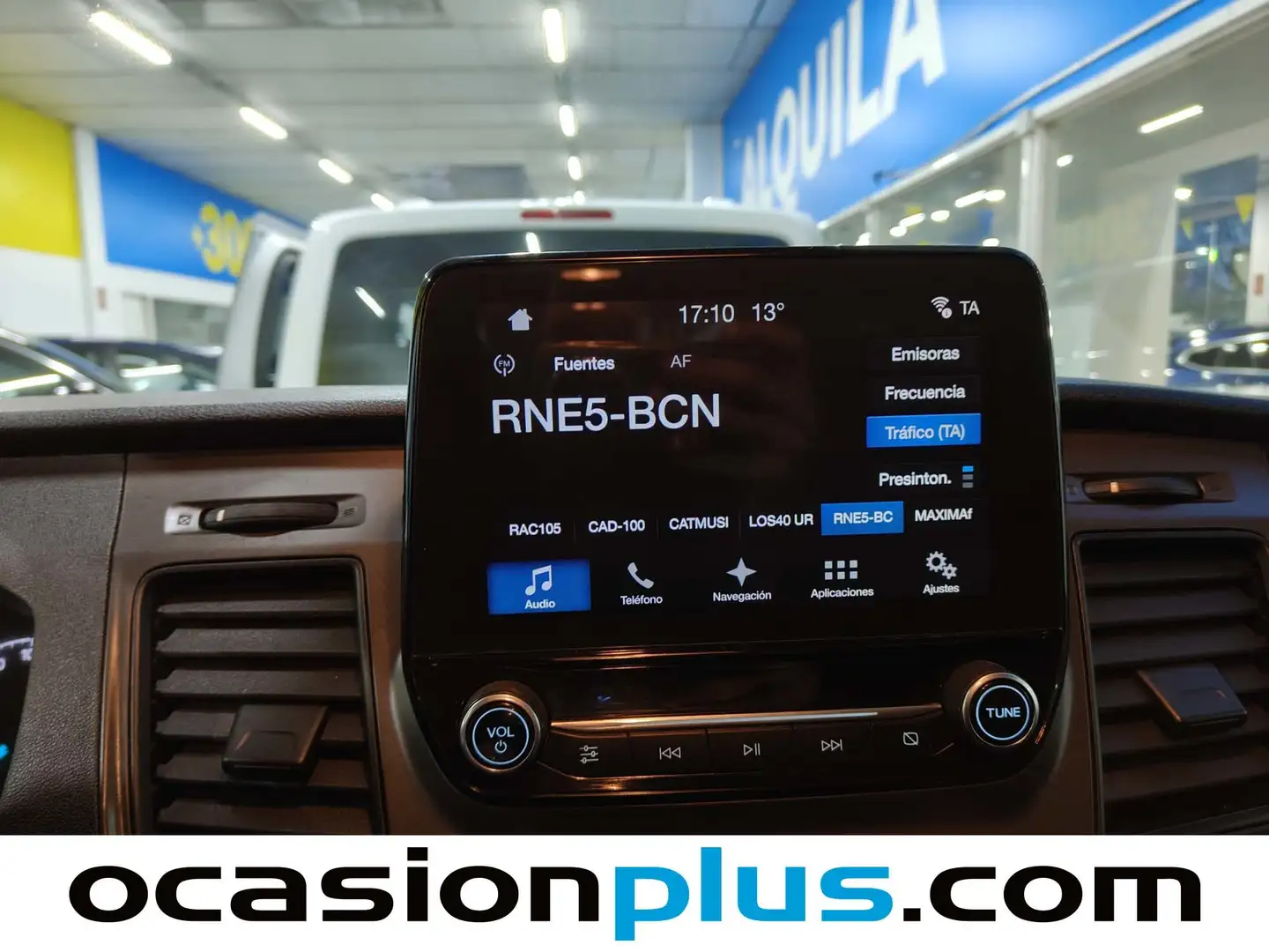 Foto Ford Transit Custom Ford Transit Custom Kombi 2.0 TDCI 320 L1 Trend  9 Plazas  (130 CV)