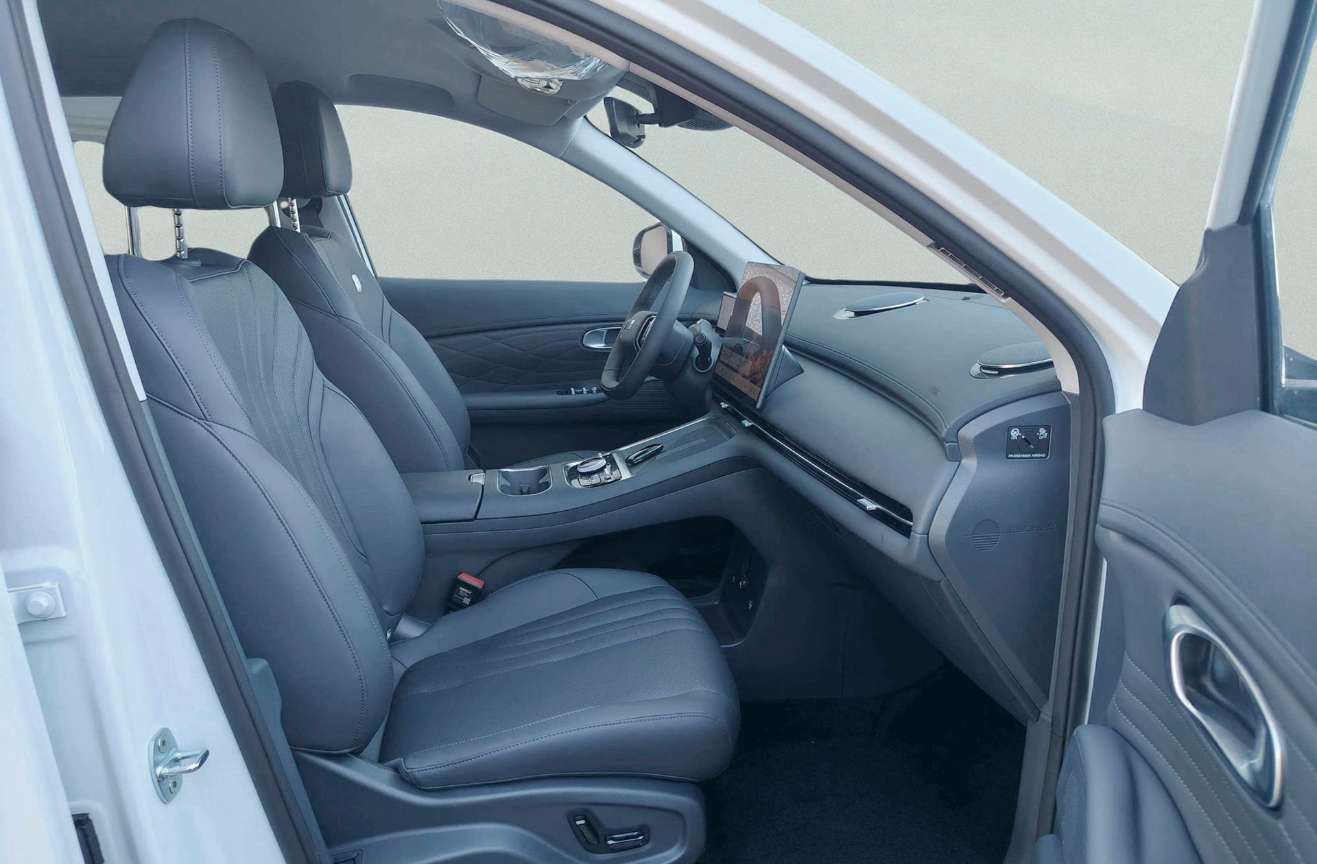 Geely Starray EM-i 1.5 PHEV Pro - foto 19