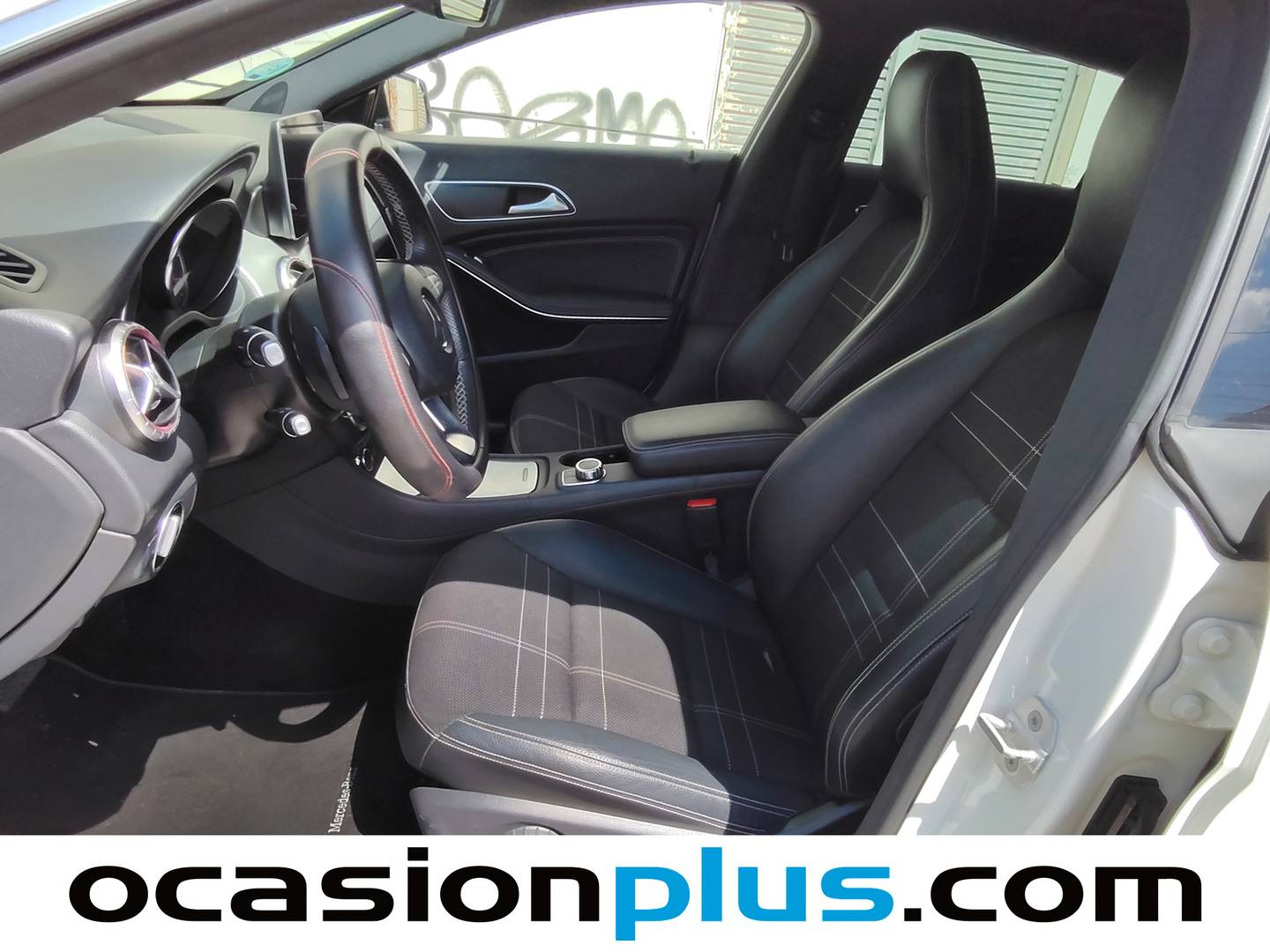 Foto asientos delanteros Mercedes CLA Mercedes CLA Shooting Brake 200 CDI Urban (136 CV)