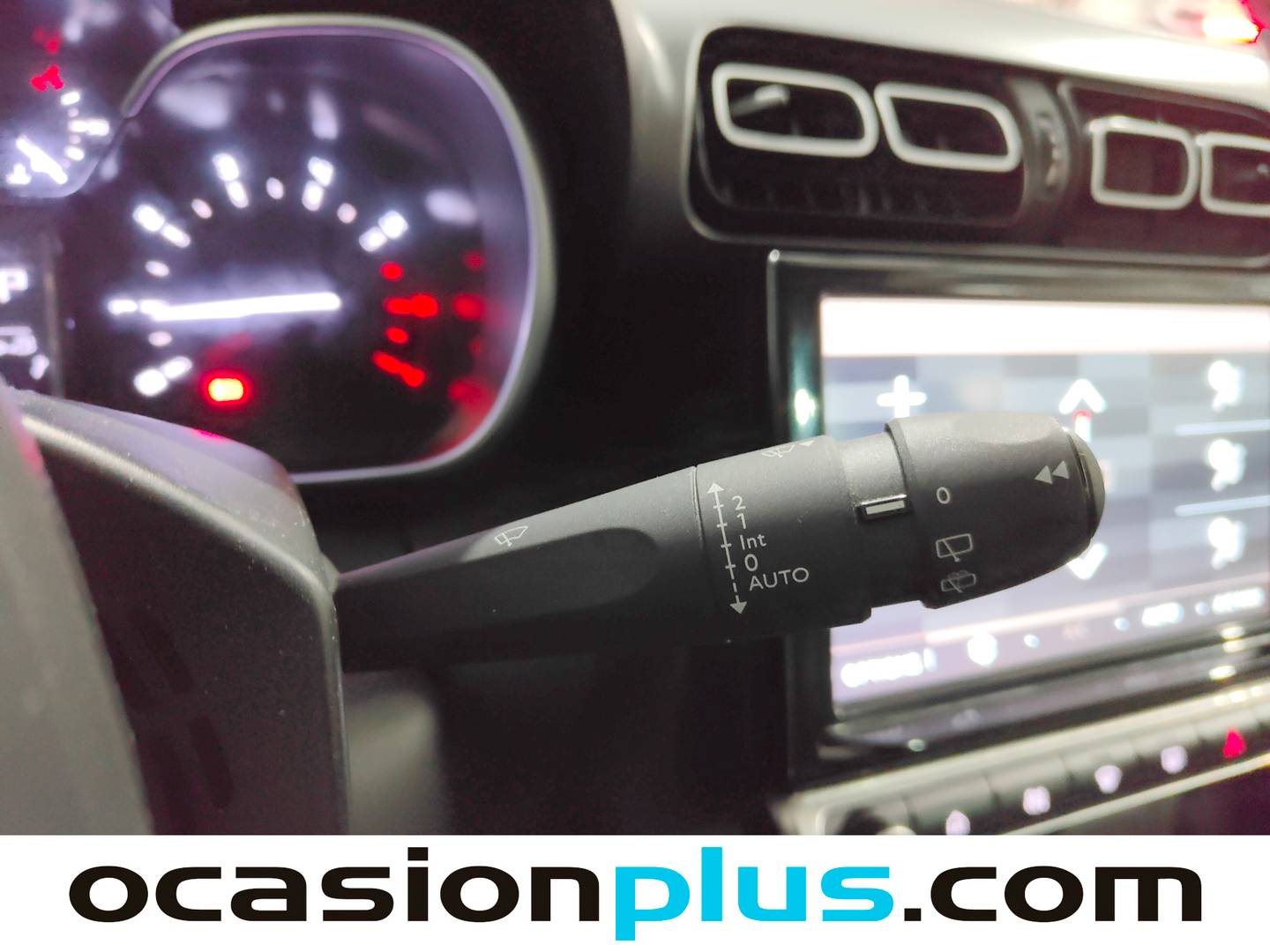 Foto Citroën C3 Aircross Citroen C3 Aircross PureTech 130 Shine Pack EAT6 (131 CV)