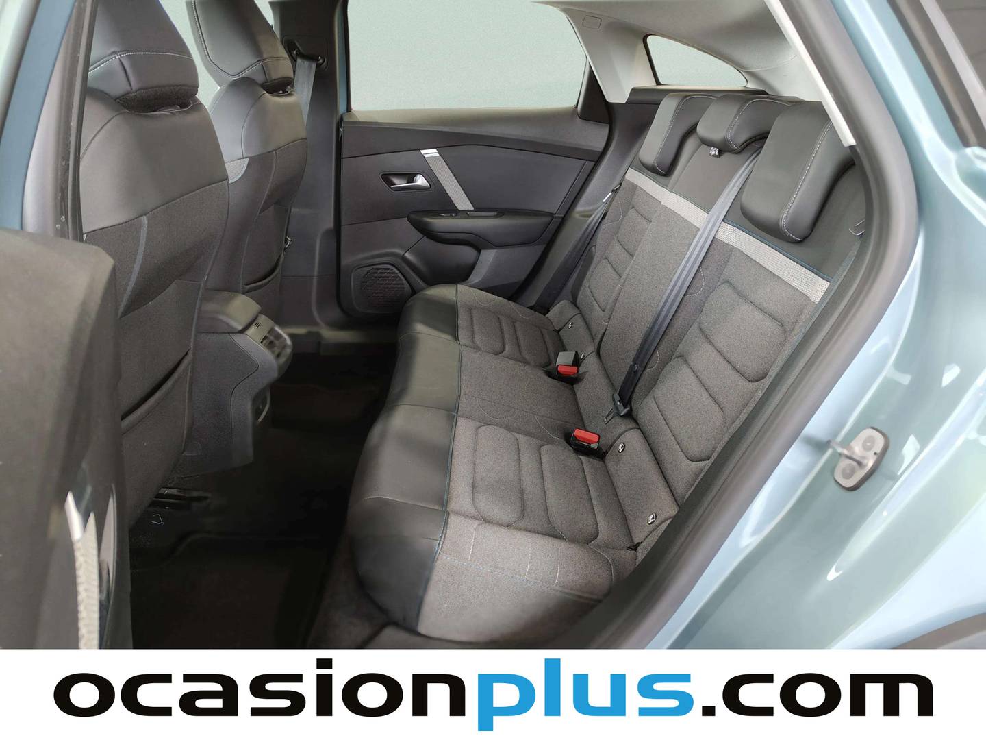 Foto asientos traseros Citroën C4 Citroën C4 PureTech 130 S&S 6v Feel Pack (130 CV)