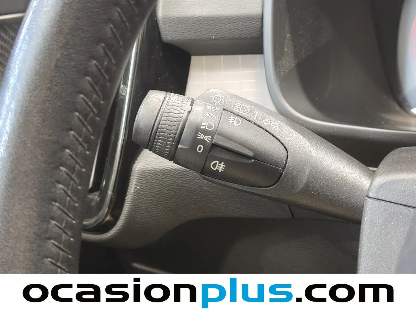 Foto Volvo XC40 Volvo XC40 T4 Momentum Auto (190 CV)