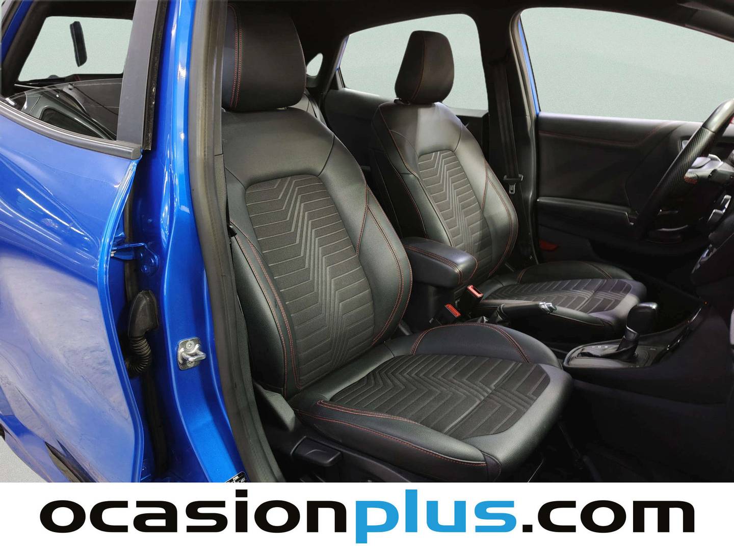 Foto Ford Puma Ford Puma 1.0 EcoBoost MHEV ST-Line X Auto (125 CV)