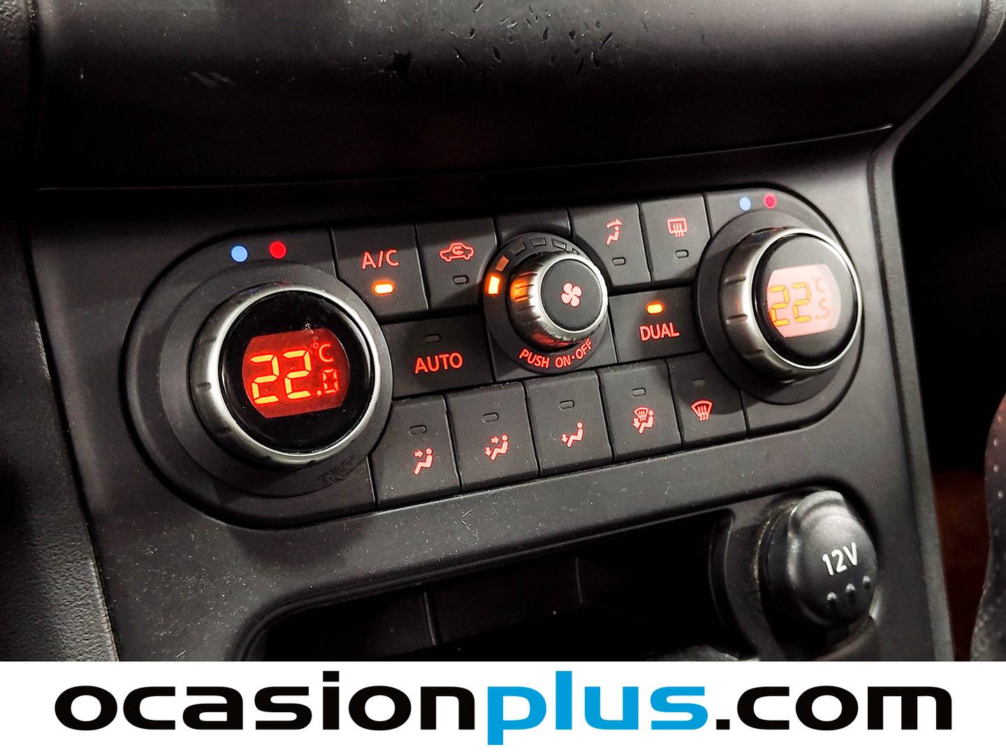 Equipamiento del Nissan QASHQAI Nissan Qashqai dCi 110 S&S Acenta 4x2 (110 CV)