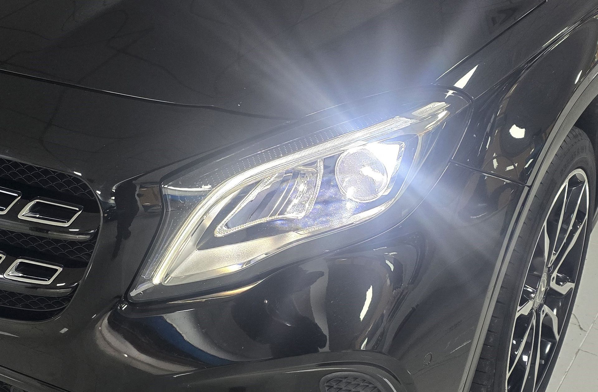 Mercedes-Benz GLA 220 d - foto 13