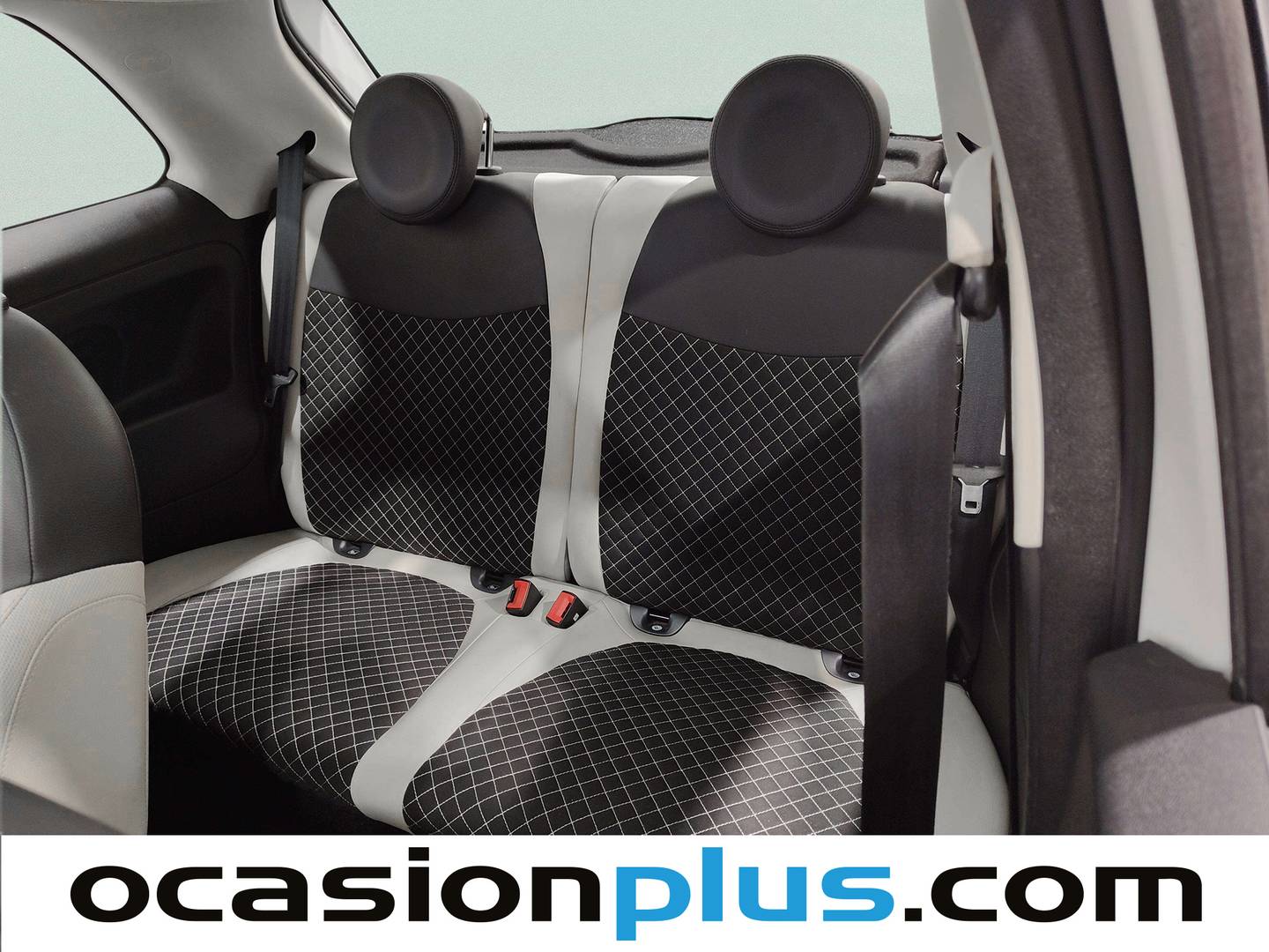 Foto asientos delanteros Fiat 500 Fiat 500 1.0 Hybrid Dolcevita (70 CV)
