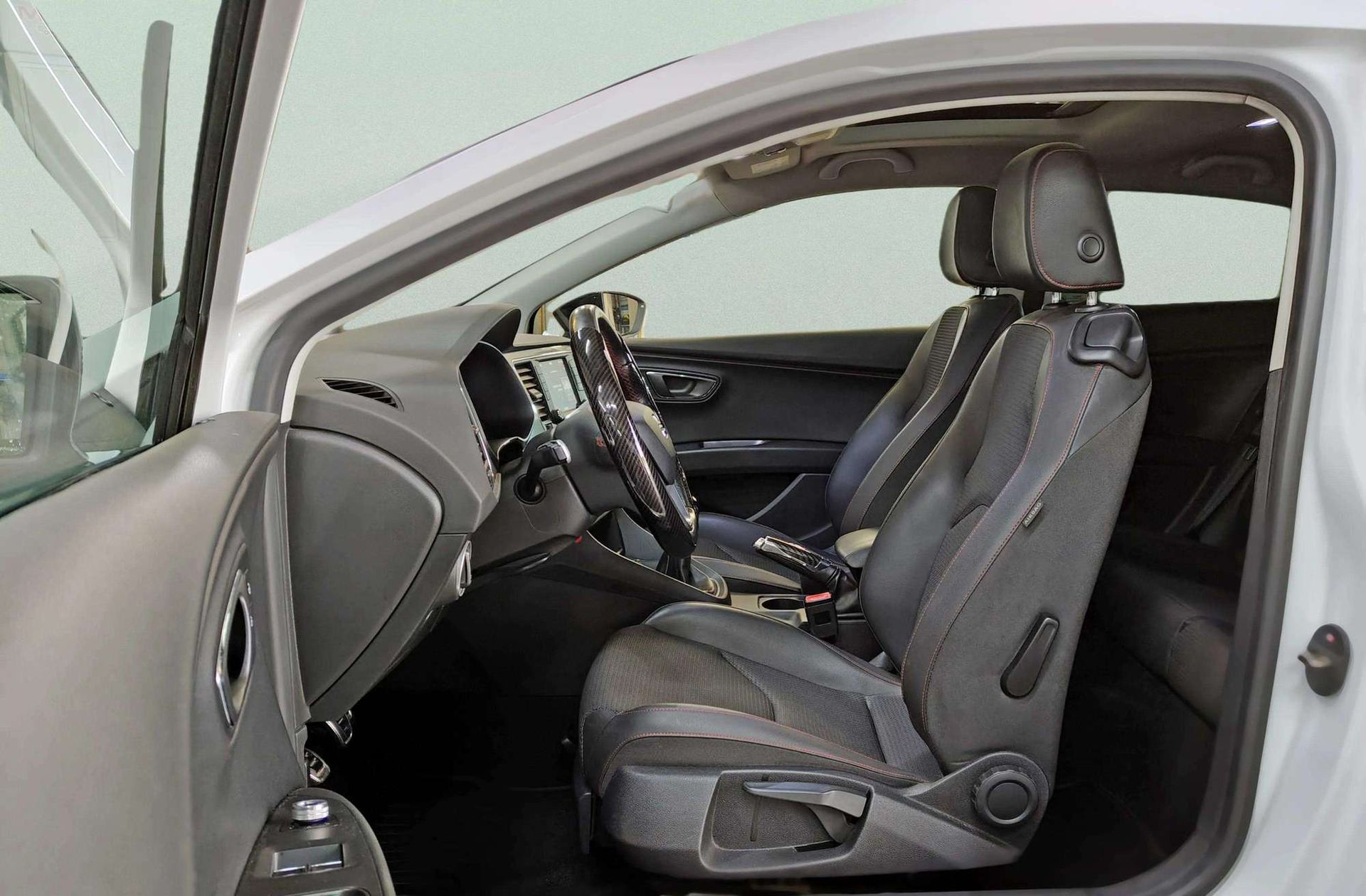 SEAT León SC 2.0 TDI FR - foto 15