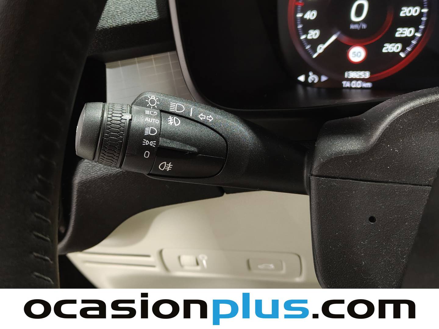 Volvo XC40 Volvo XC40 T3 Business Plus (163 CV) seminuevo