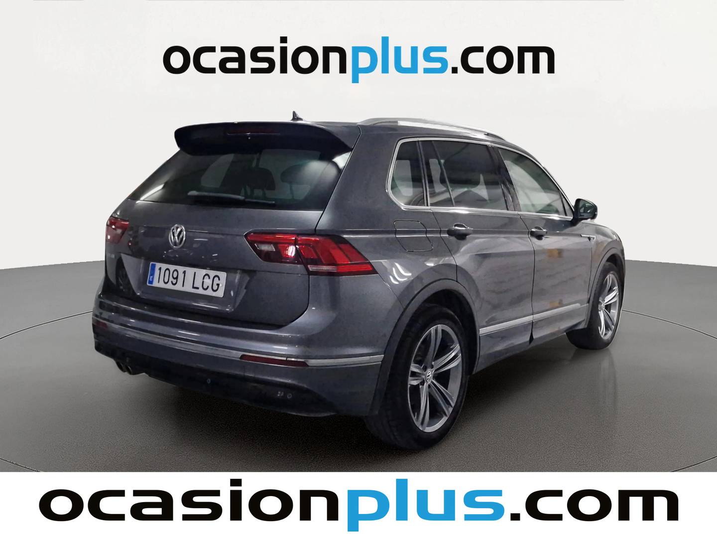 Foto trasera Volkswagen Tiguan Volkswagen Tiguan Advance 1.5 TSI (130 CV) Pack R-Line derecha