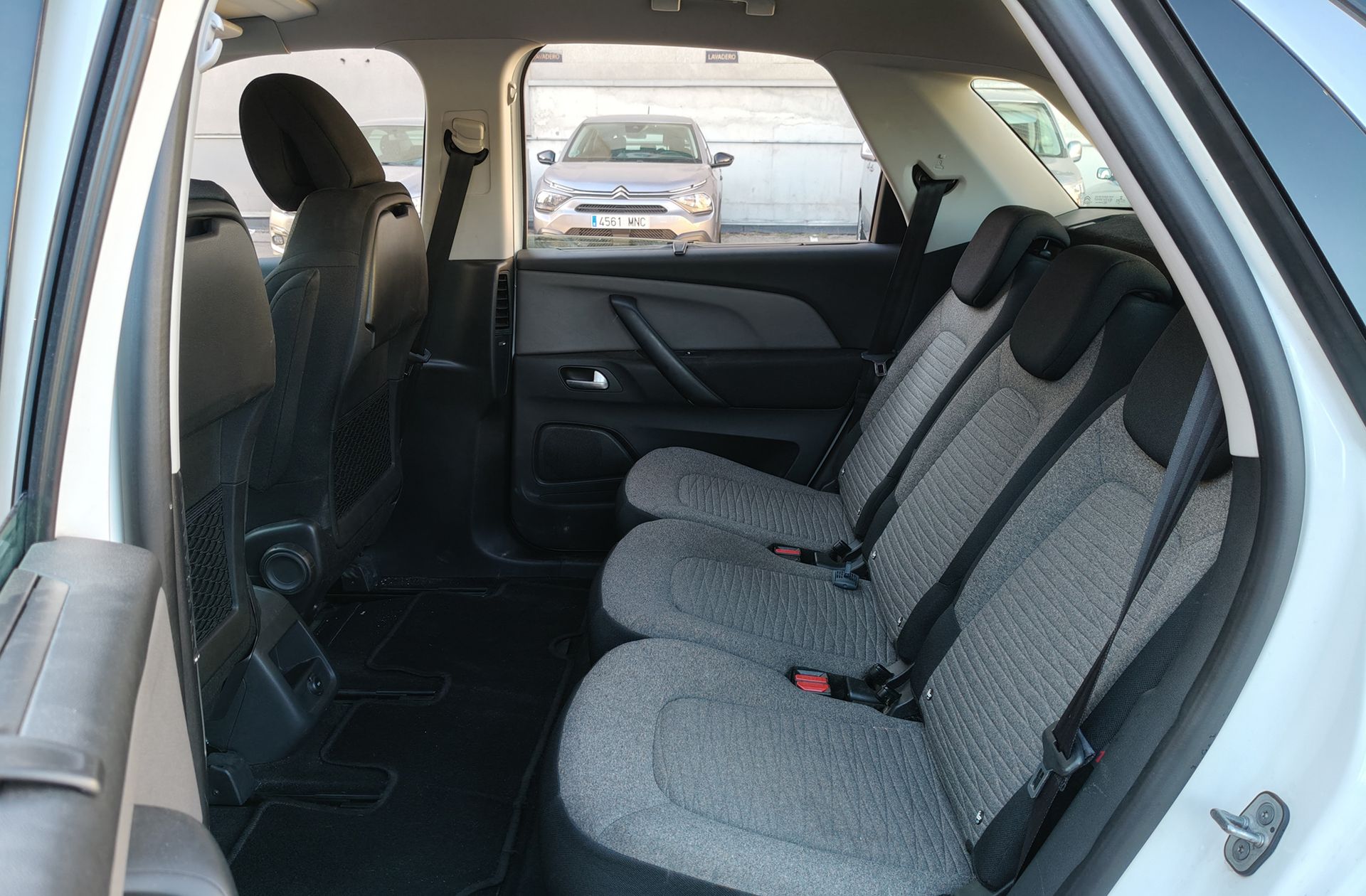 Citroën C4 Picasso PureTech 130 Live Edition - foto 9