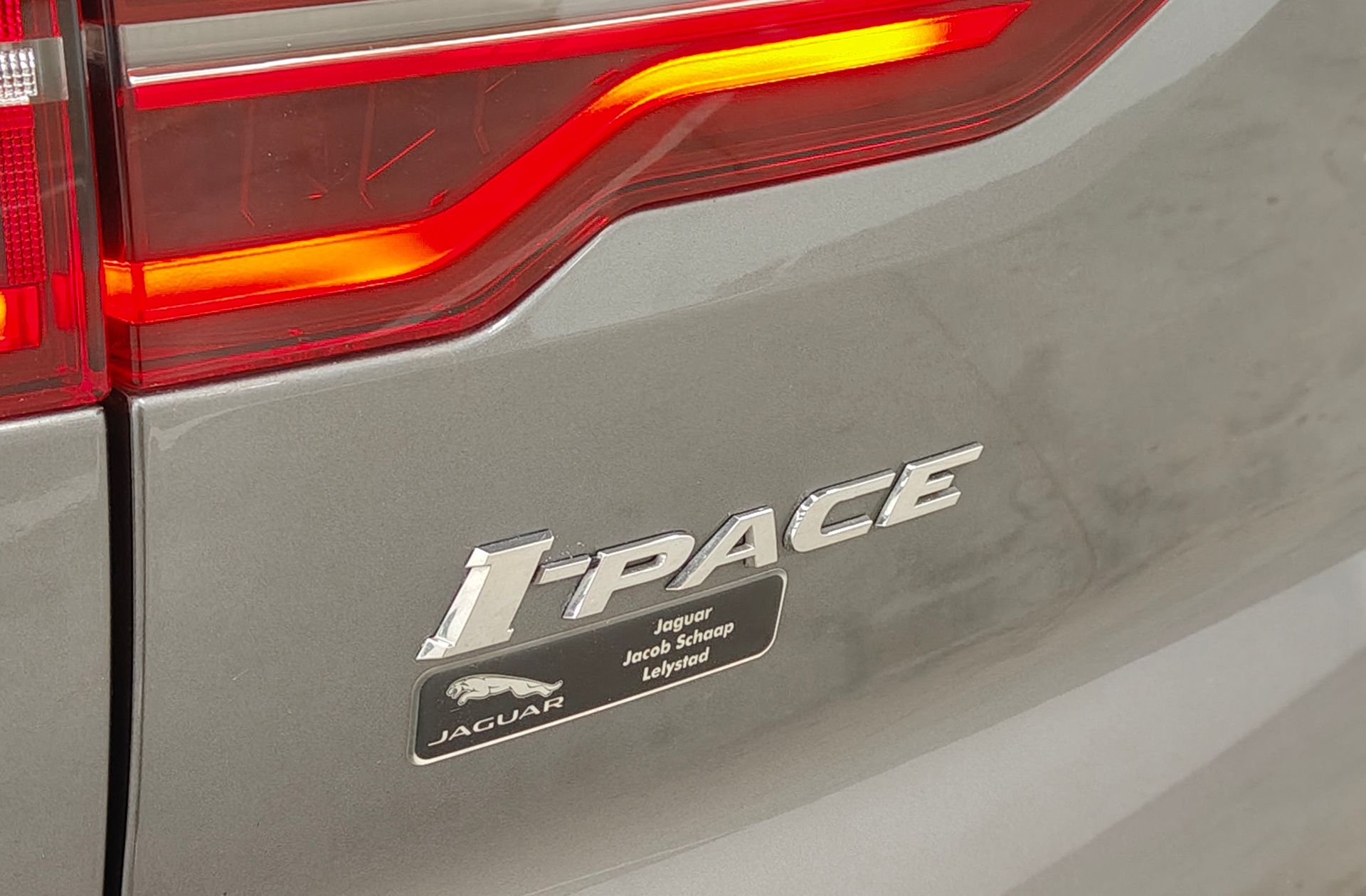 Jaguar I-Pace EV400 S 4WD - foto 6