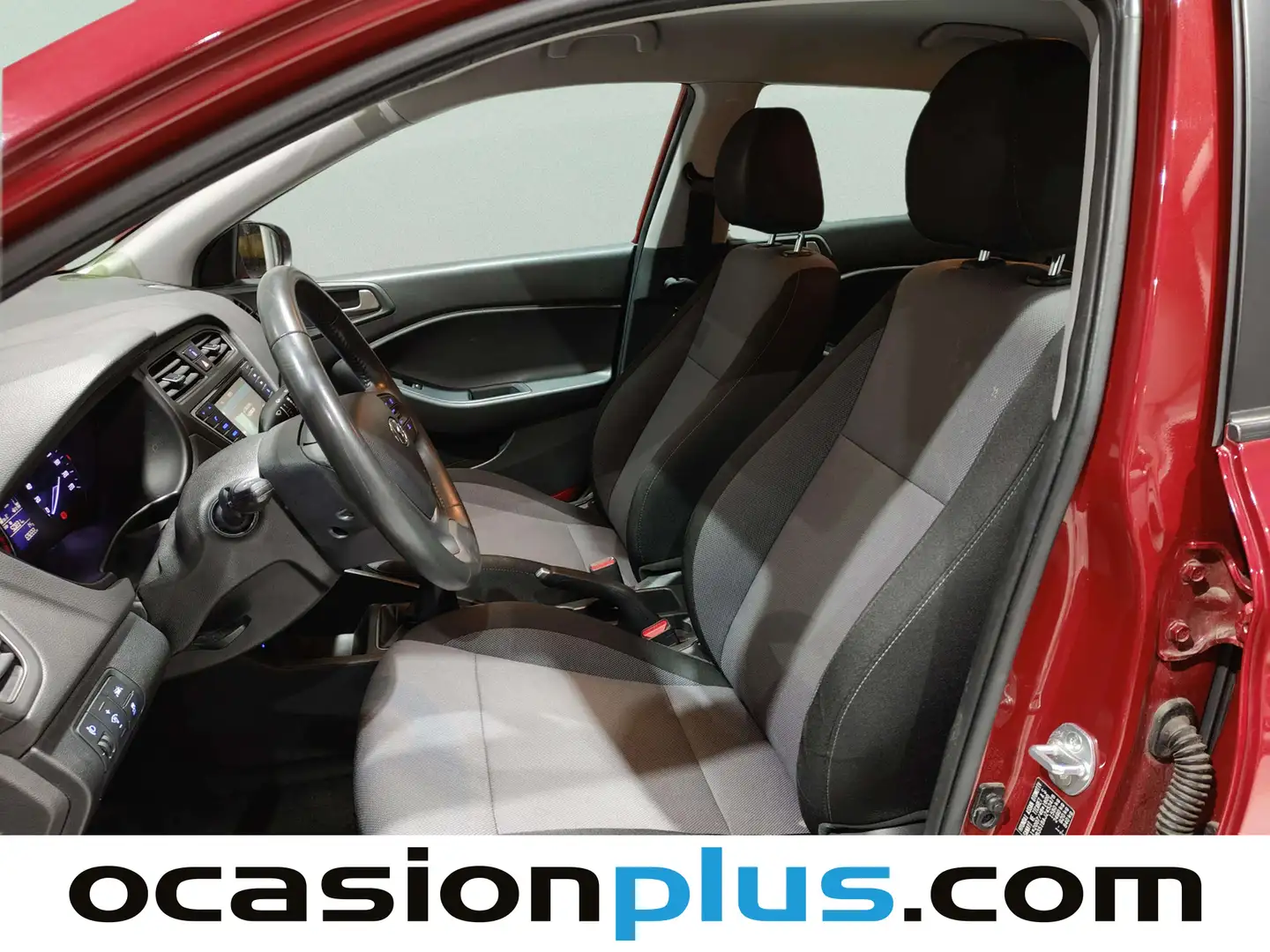 Foto Hyundai i20 Hyundai i20 1.2 MPI Link (84 CV)