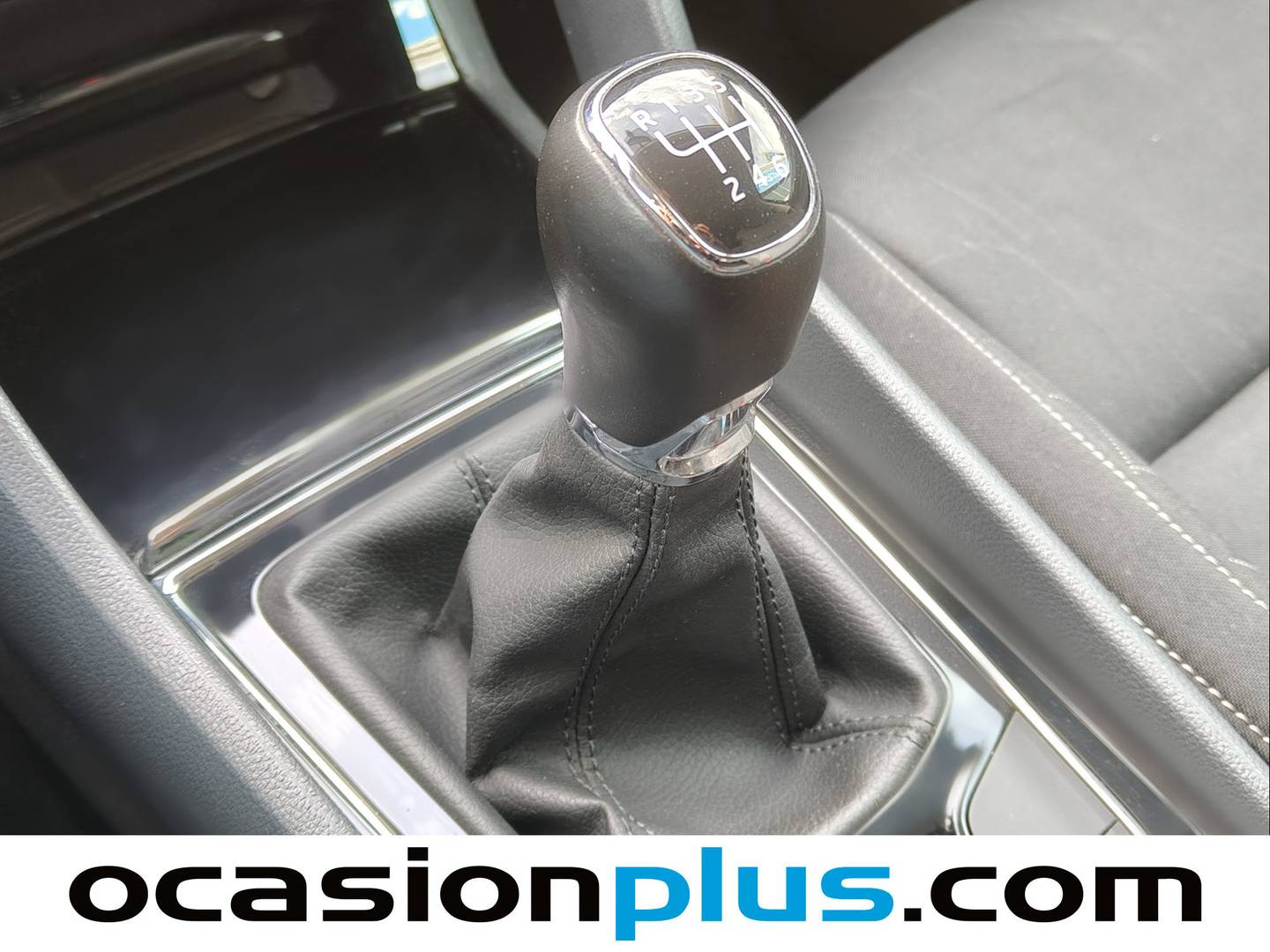 Skoda Karoq Skoda Karoq 1.6 TDI Ambition (115 CV) de segunda mano