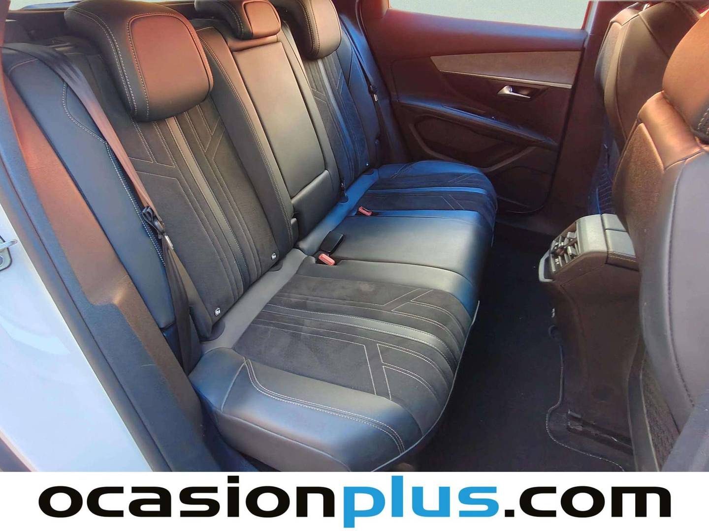 Foto asientos traseros Peugeot 3008 Peugeot 3008 PureTech 130 S&S GT EAT8 (130 CV)