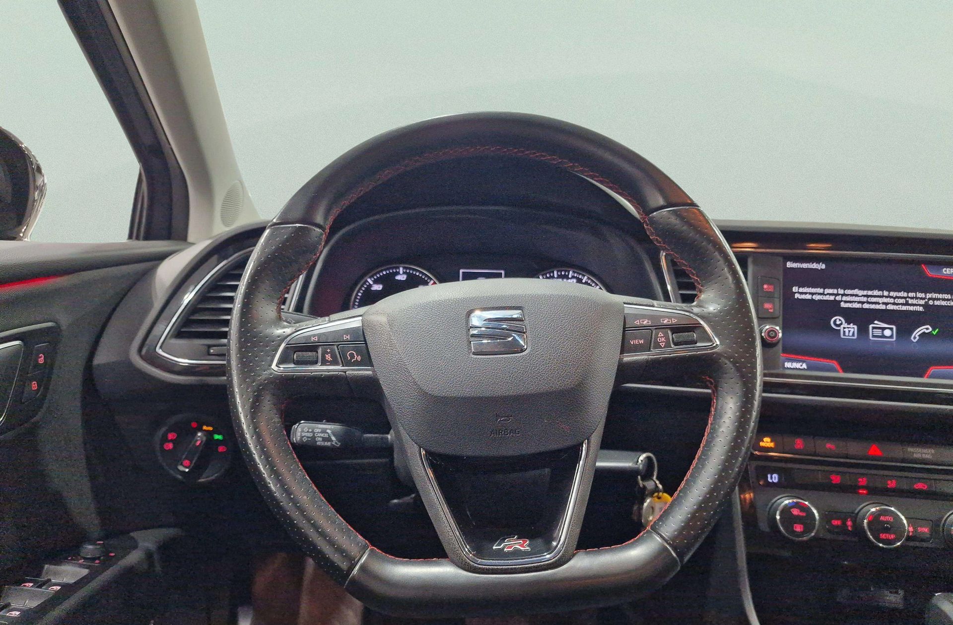 SEAT León 2.0 TDI FR DSG - foto 24