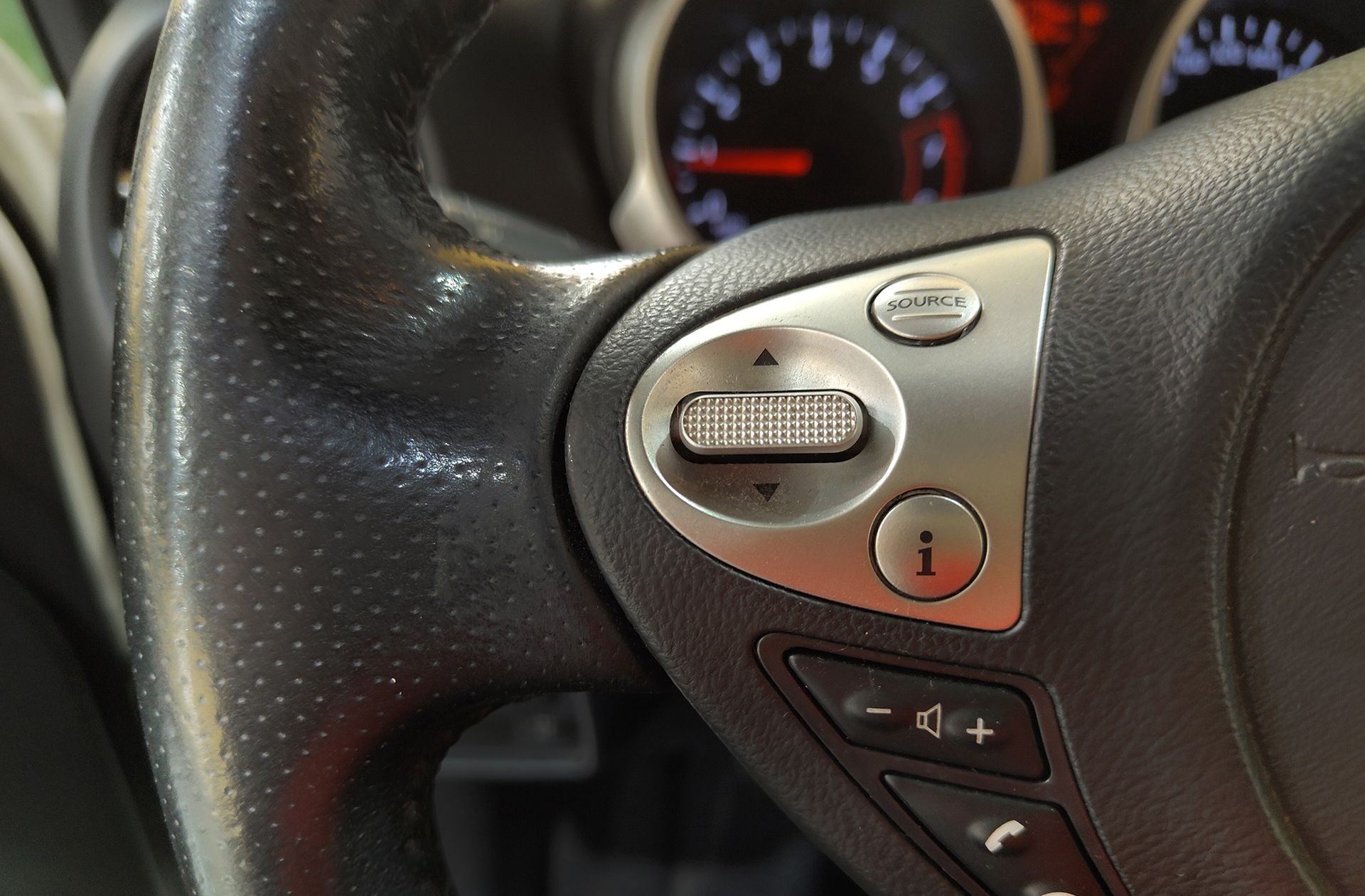 Nissan Juke 1.2 DIG-T N-Tec 4x2 - foto 21